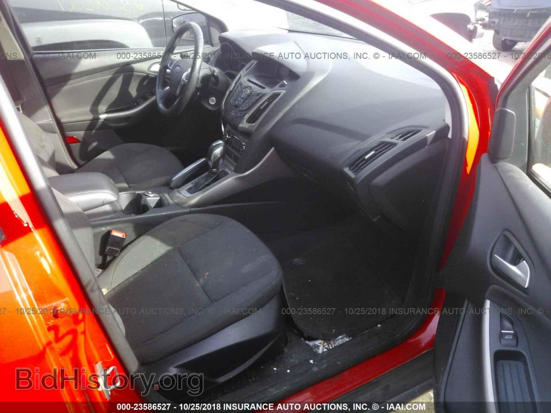 2012 Ford Focus - VIN: 1FAHP3M23CL344281 - Photo 5