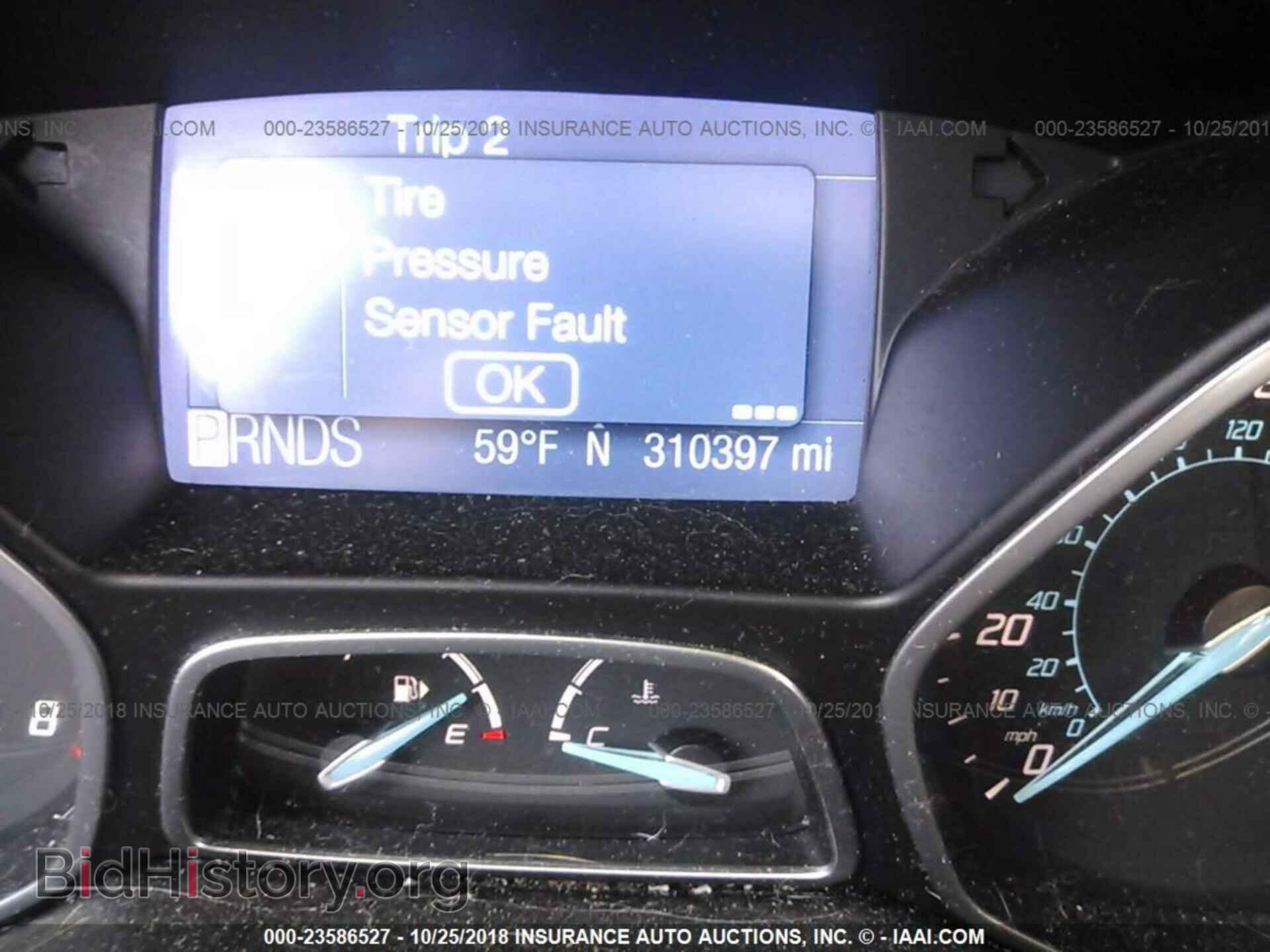 2012 Ford Focus - VIN: 1FAHP3M23CL344281 - Photo 7
