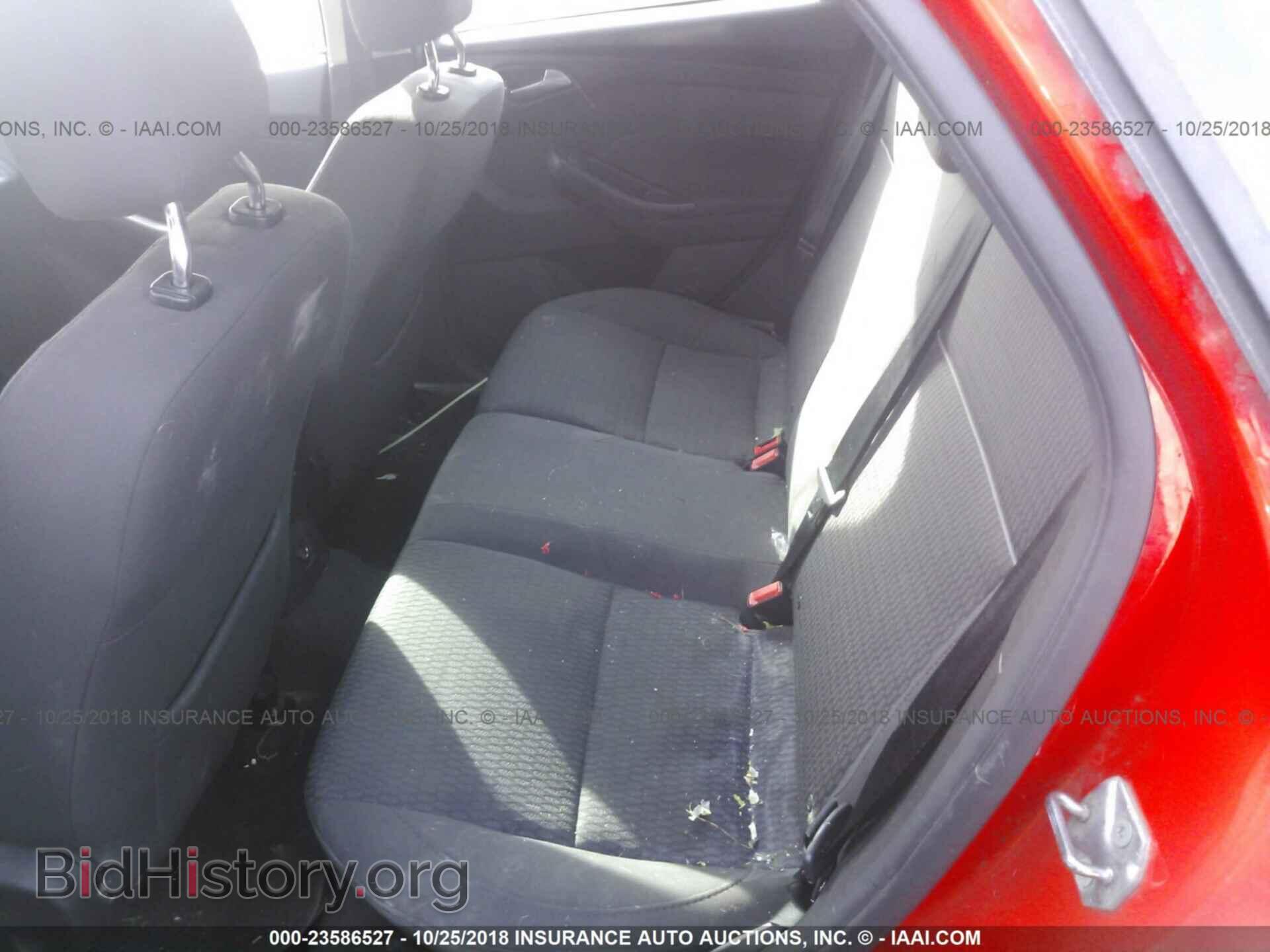 2012 Ford Focus - VIN: 1FAHP3M23CL344281 - Photo 8