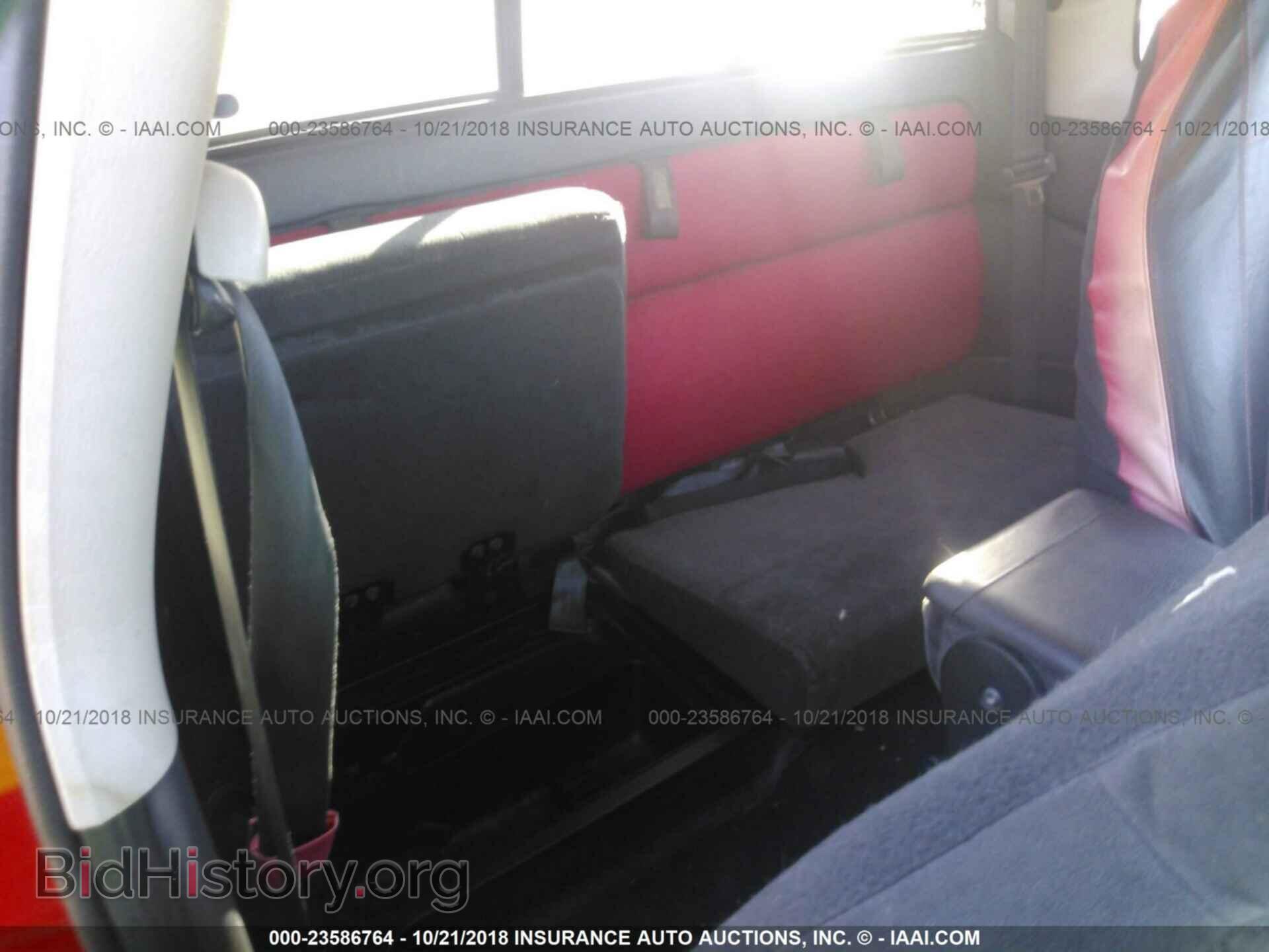 2003 DODGE DAKOTA - VIN: 1D7HL32NX3S189985 - Фото 8