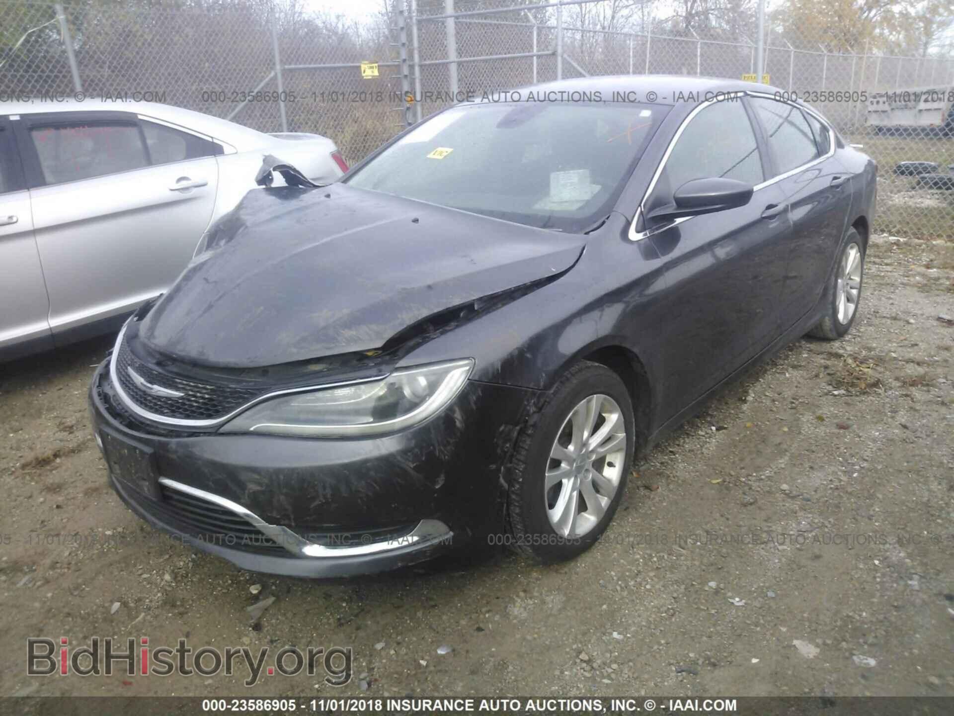 2015 Chrysler 200 - VIN: 1C3CCCAB0FN669875 - Photo 2