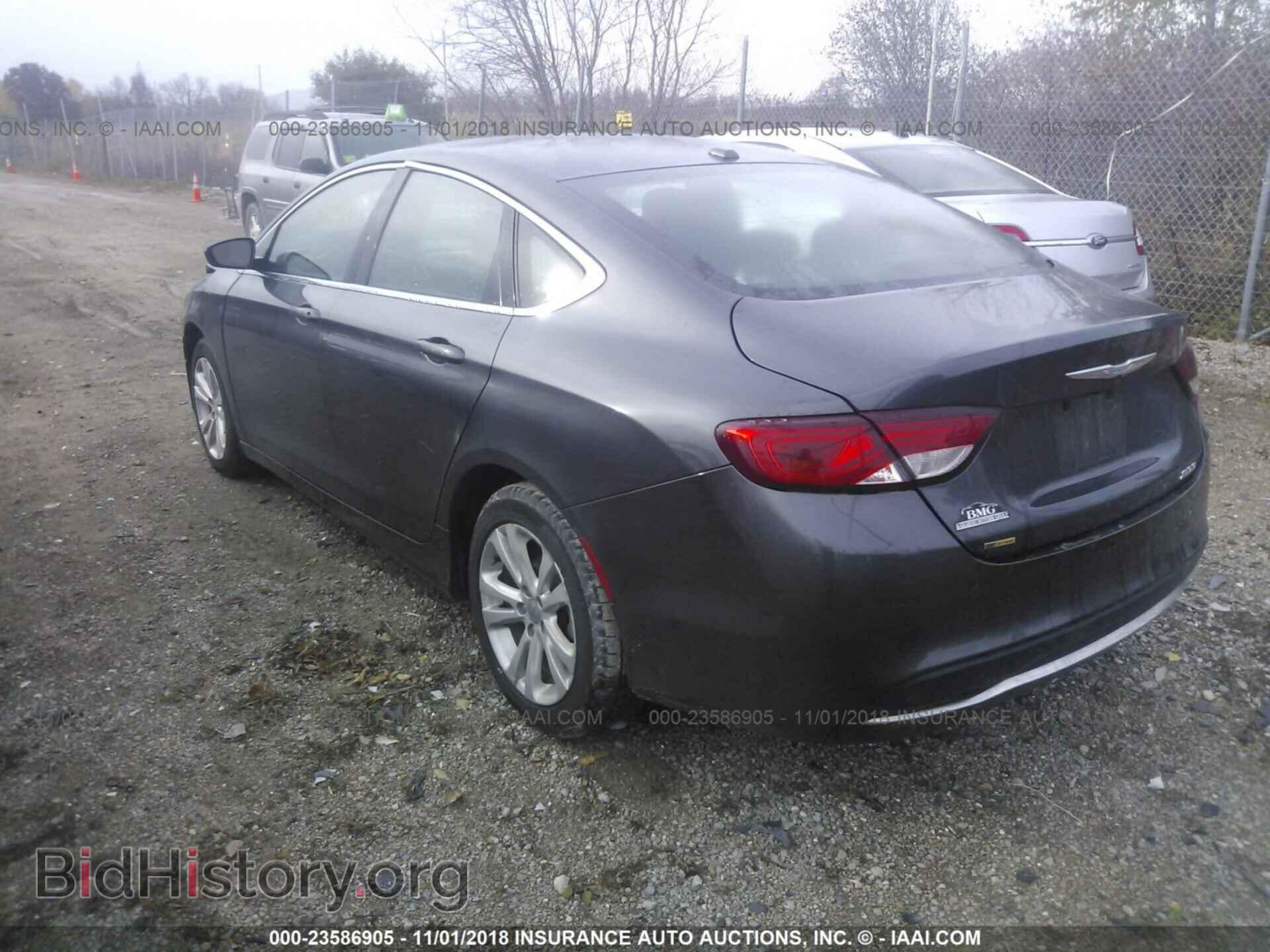 2015 Chrysler 200 - VIN: 1C3CCCAB0FN669875 - Photo 3