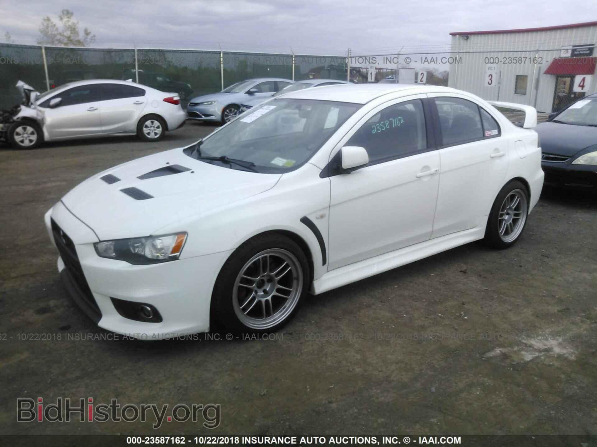 2012 Mitsubishi Lancer - VIN: JA32W8FV6CU007099 - Фото 2