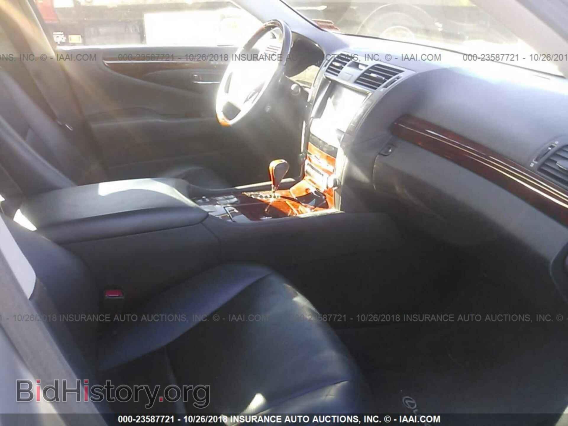 2009 LEXUS LS - VIN: JTHCL46F895001628 - Фото 5