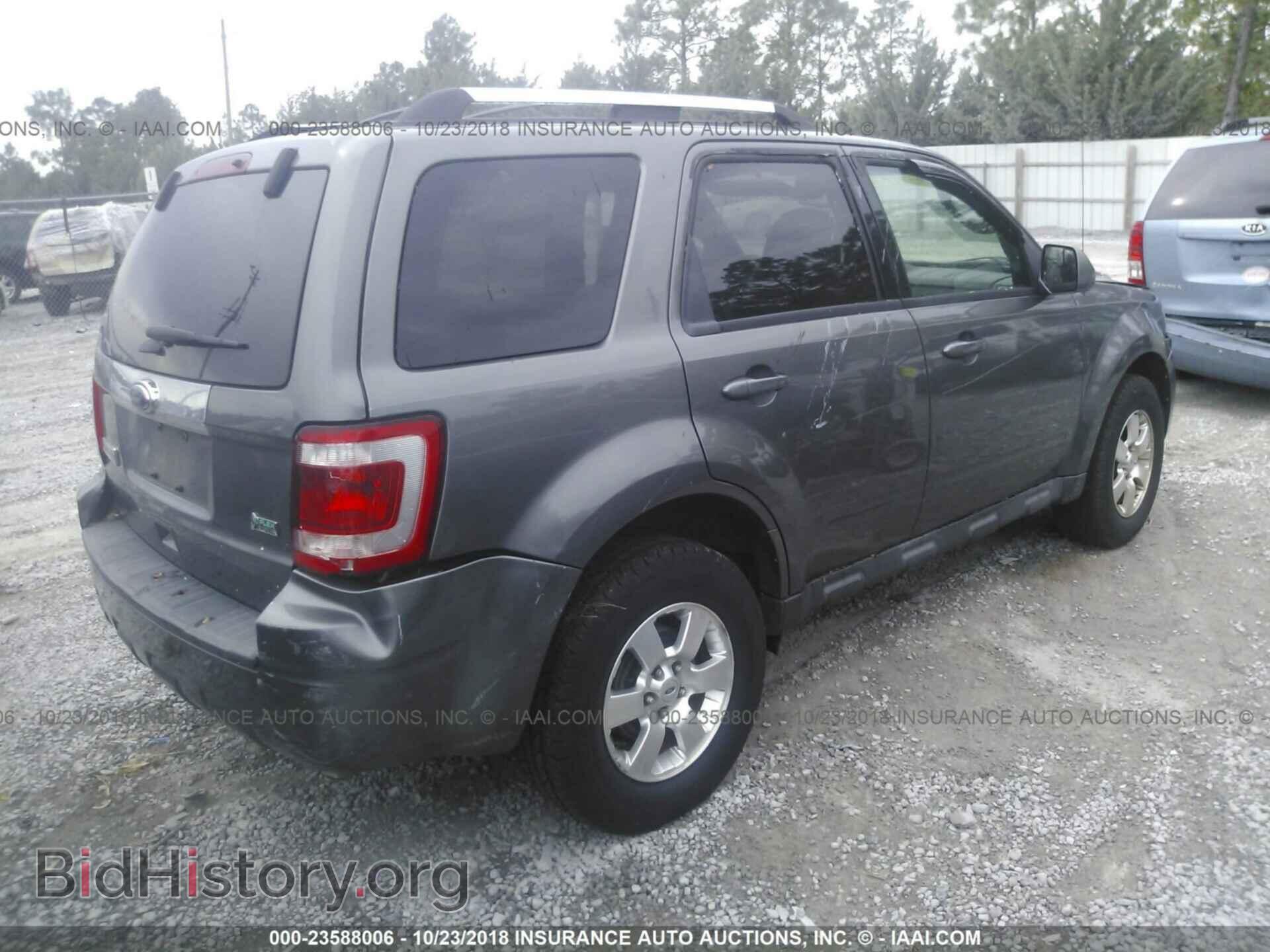 2011 Ford Escape - VIN: 1FMCU0EG4BKB84921 - Фото 4