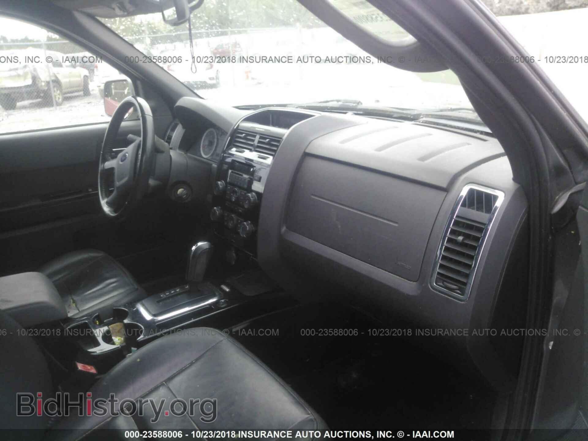 2011 Ford Escape - VIN: 1FMCU0EG4BKB84921 - Фото 5