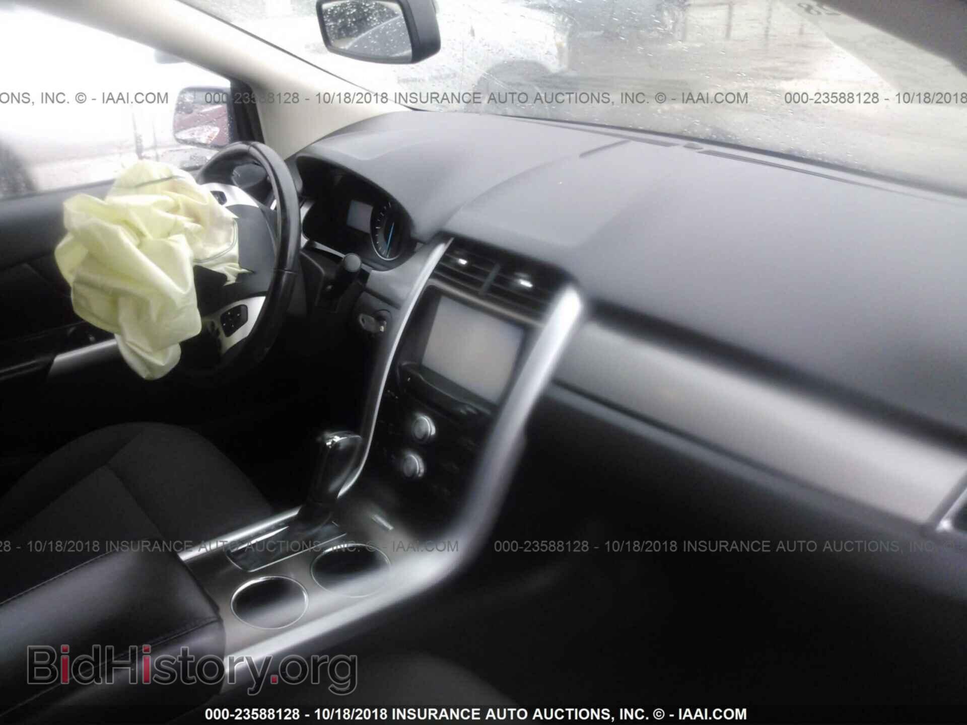 2012 Ford Edge - VIN: 2FMDK3J9XCBA10365 - Photo 5