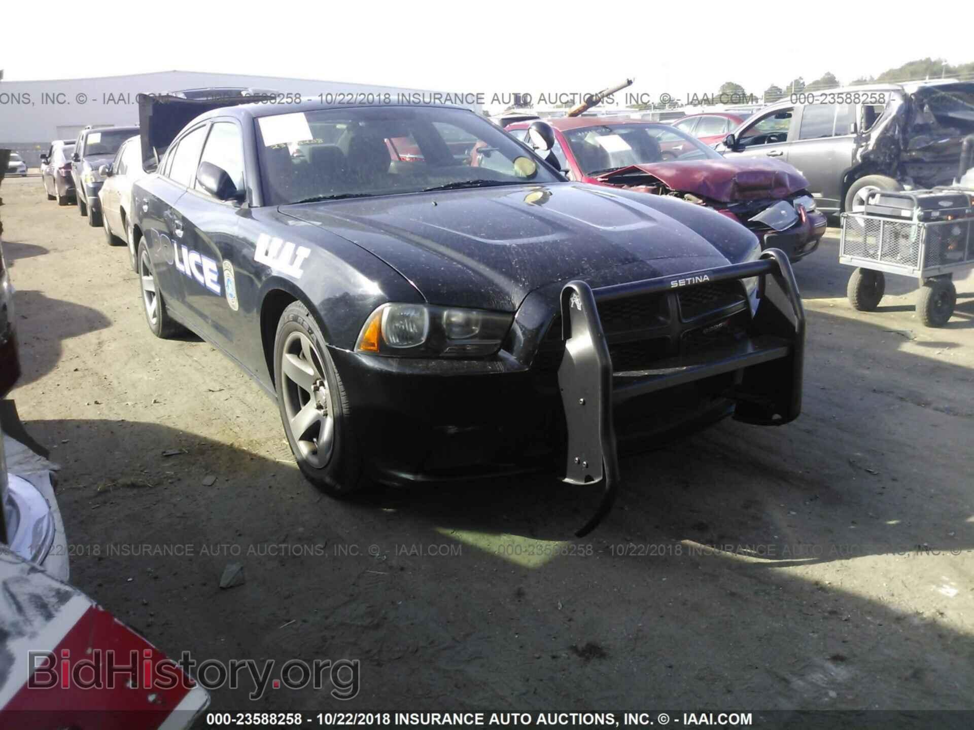 Фотография 2C3CDXAT9CH135906 - Dodge Charger 2012