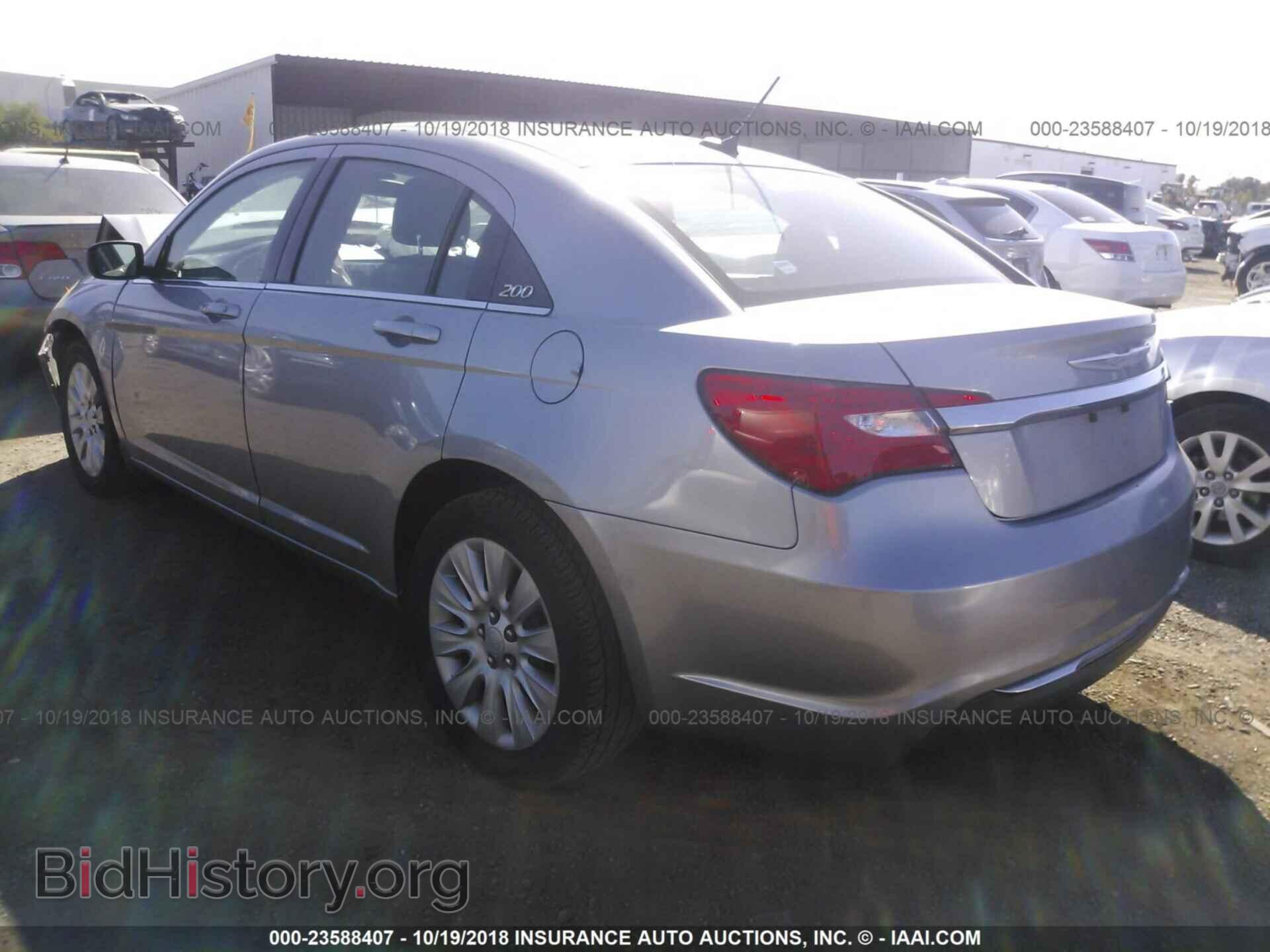 2014 Chrysler 200 - VIN: 1C3CCBAB3EN212065 - Photo 3