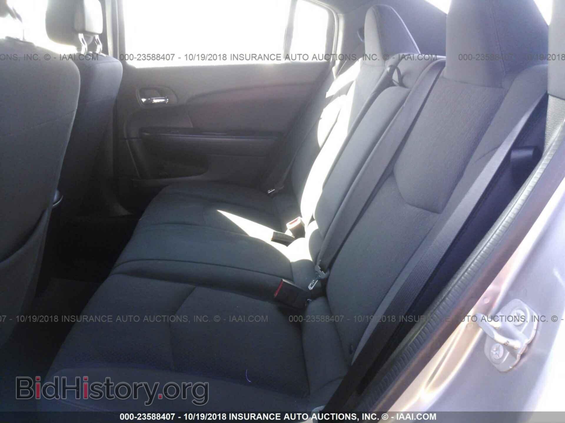 2014 Chrysler 200 - VIN: 1C3CCBAB3EN212065 - Photo 8