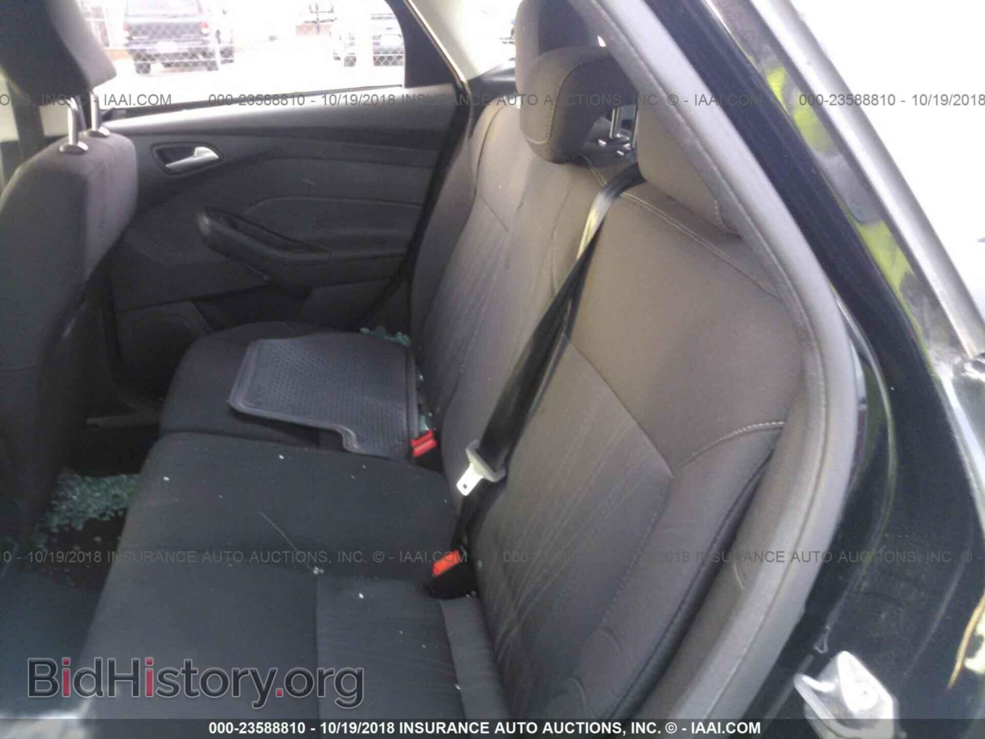 2017 Ford Focus - VIN: 1FADP3K24HL225289 - Фото 8