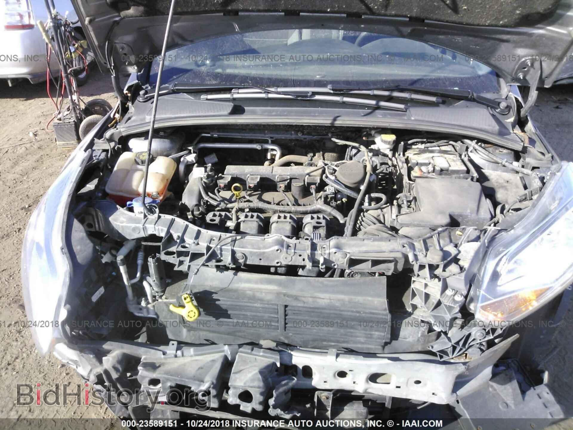 2014 Ford Focus - VIN: 1FADP3F24EL431847 - Photo 10
