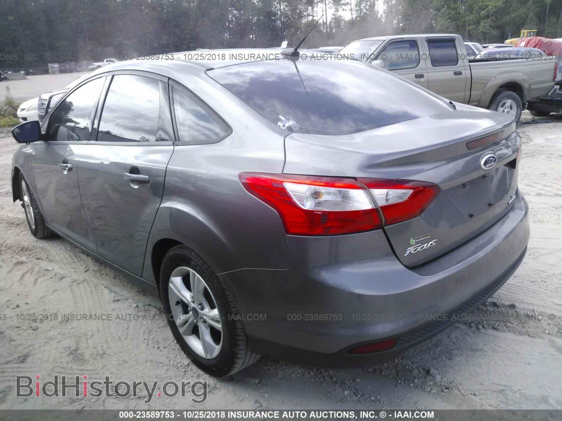 2014 Ford Focus - VIN: 1FADP3F2XEL180445 - Фото 3