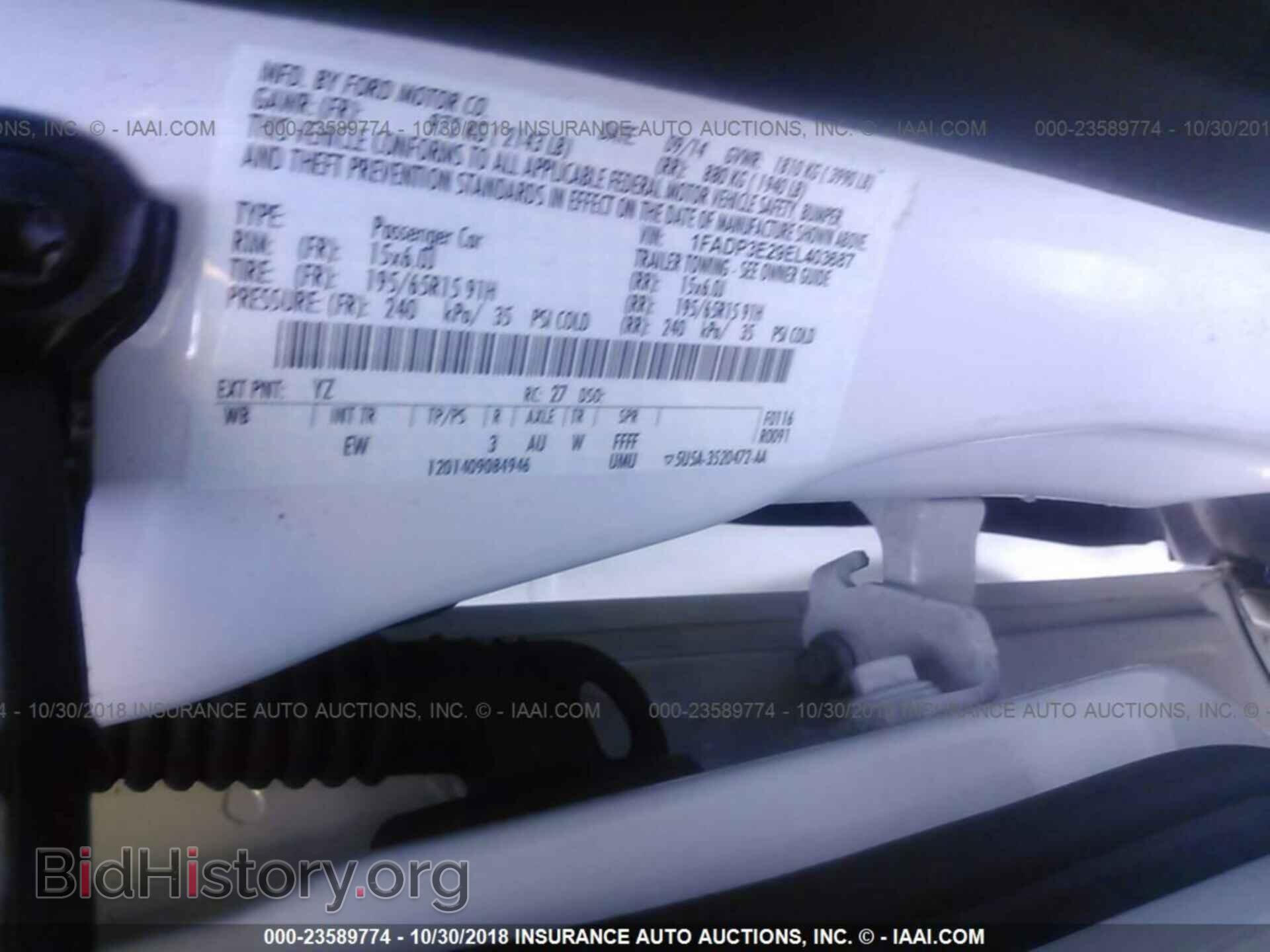2014 Ford Focus - VIN: 1FADP3E29EL403687 - Photo 9