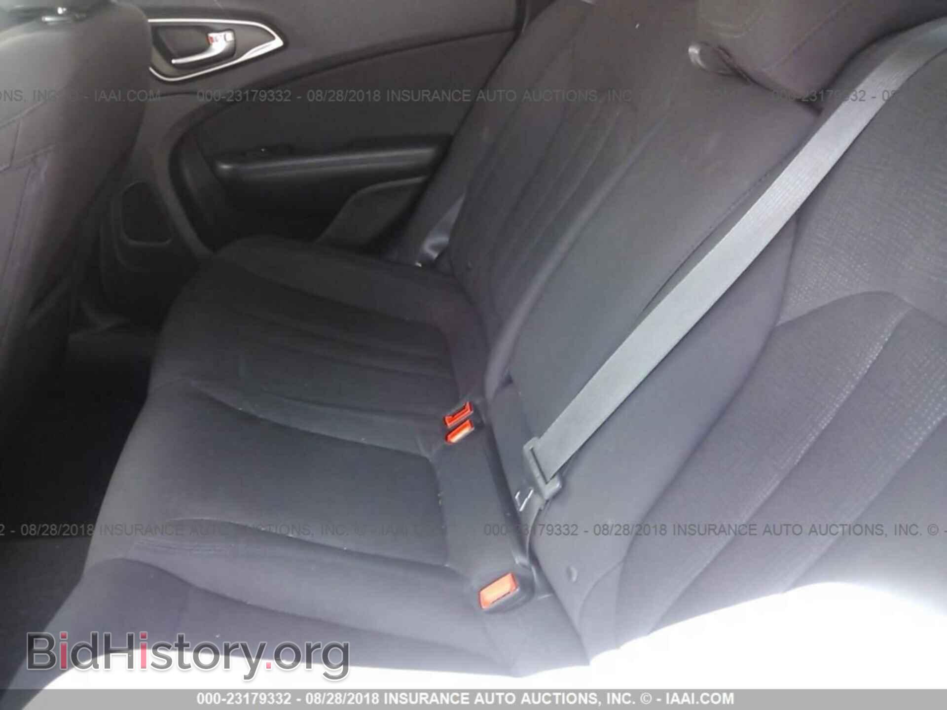 2015 CHRYSLER 200 - VIN: 1C3CCCAB1FN596869 - Фото 8