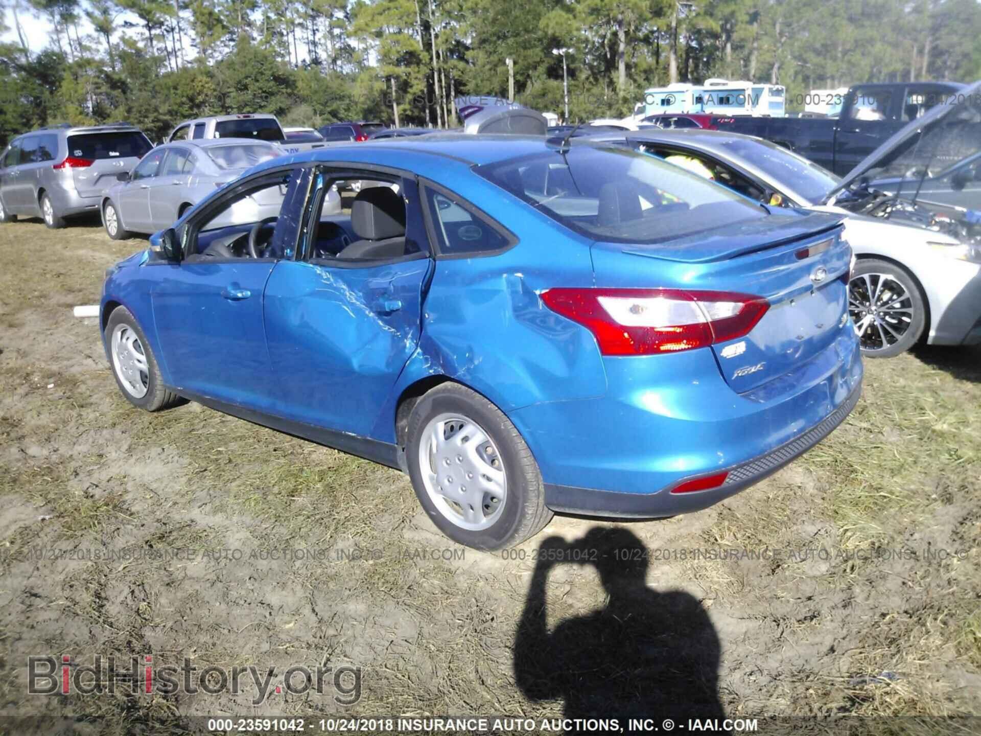 2013 Ford Focus - VIN: 1FADP3F24DL112706 - Photo 3
