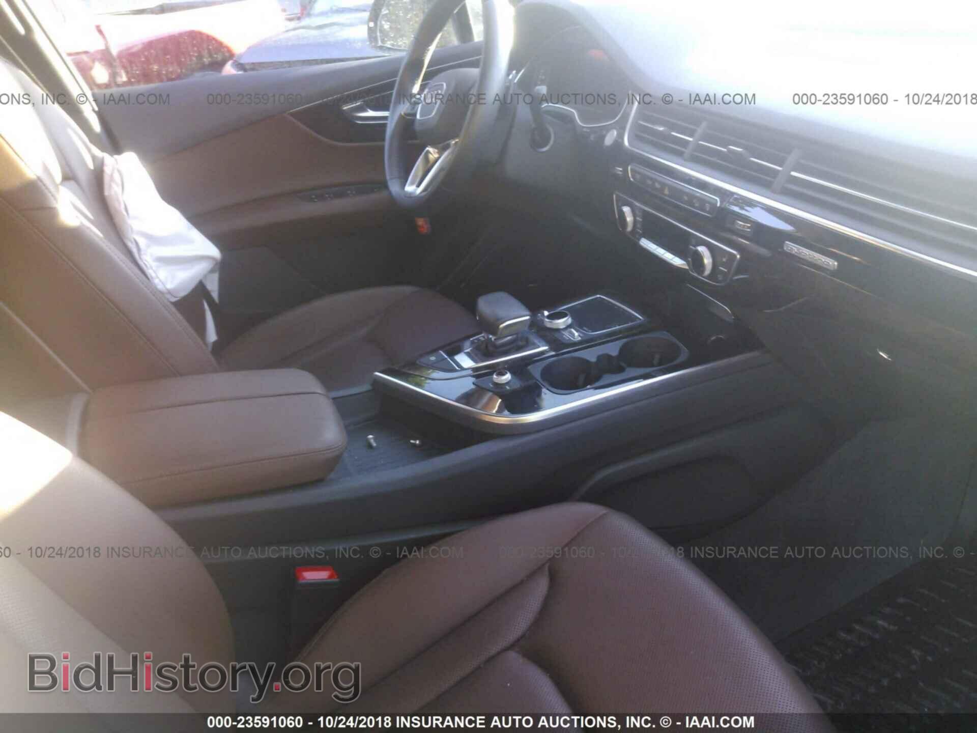 2017 Audi Q7 - VIN: WA1LAAF70HD024415 - Фото 5