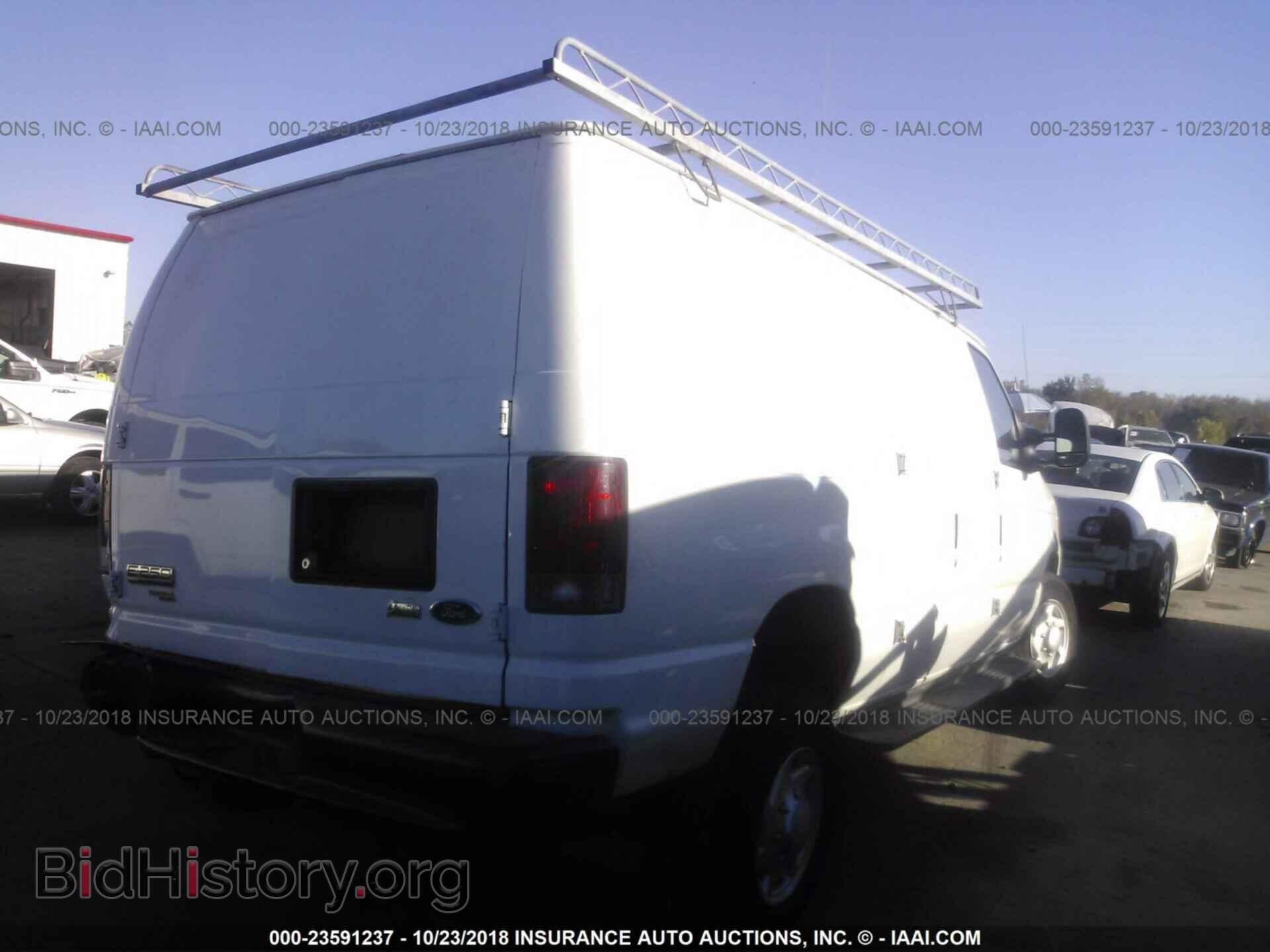 2011 Ford Econoline - VIN: 1FTNE2EW2BDA58980 - Фото 4