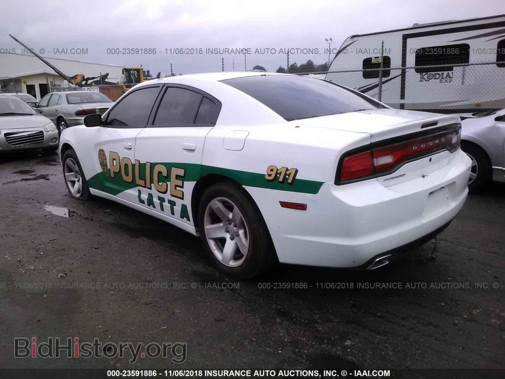 2012 Dodge Charger - VIN: 2C3CDXAG4CH304362 - Фото 3