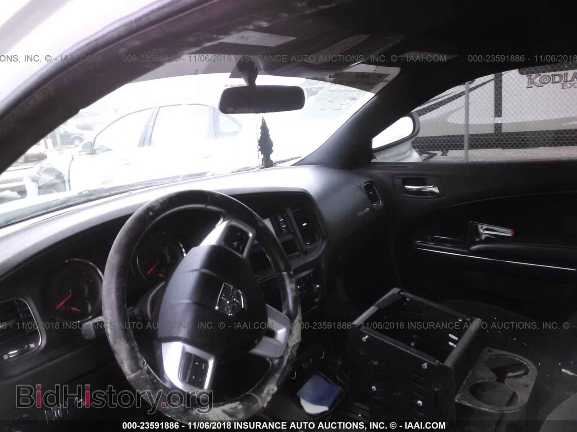 2012 Dodge Charger - VIN: 2C3CDXAG4CH304362 - Фото 5
