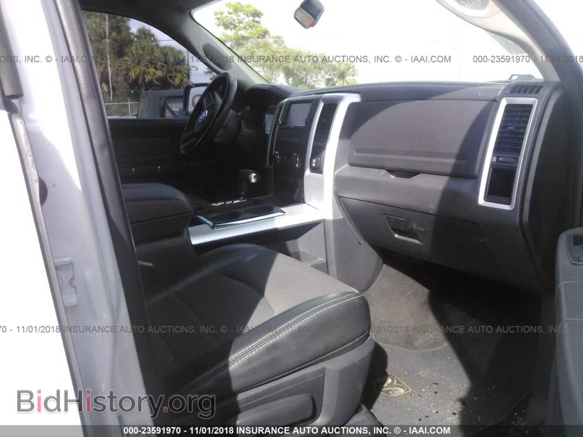 2010 DODGE RAM 1500 - VIN: 1D7RB1CT5AS237852 - Фото 5