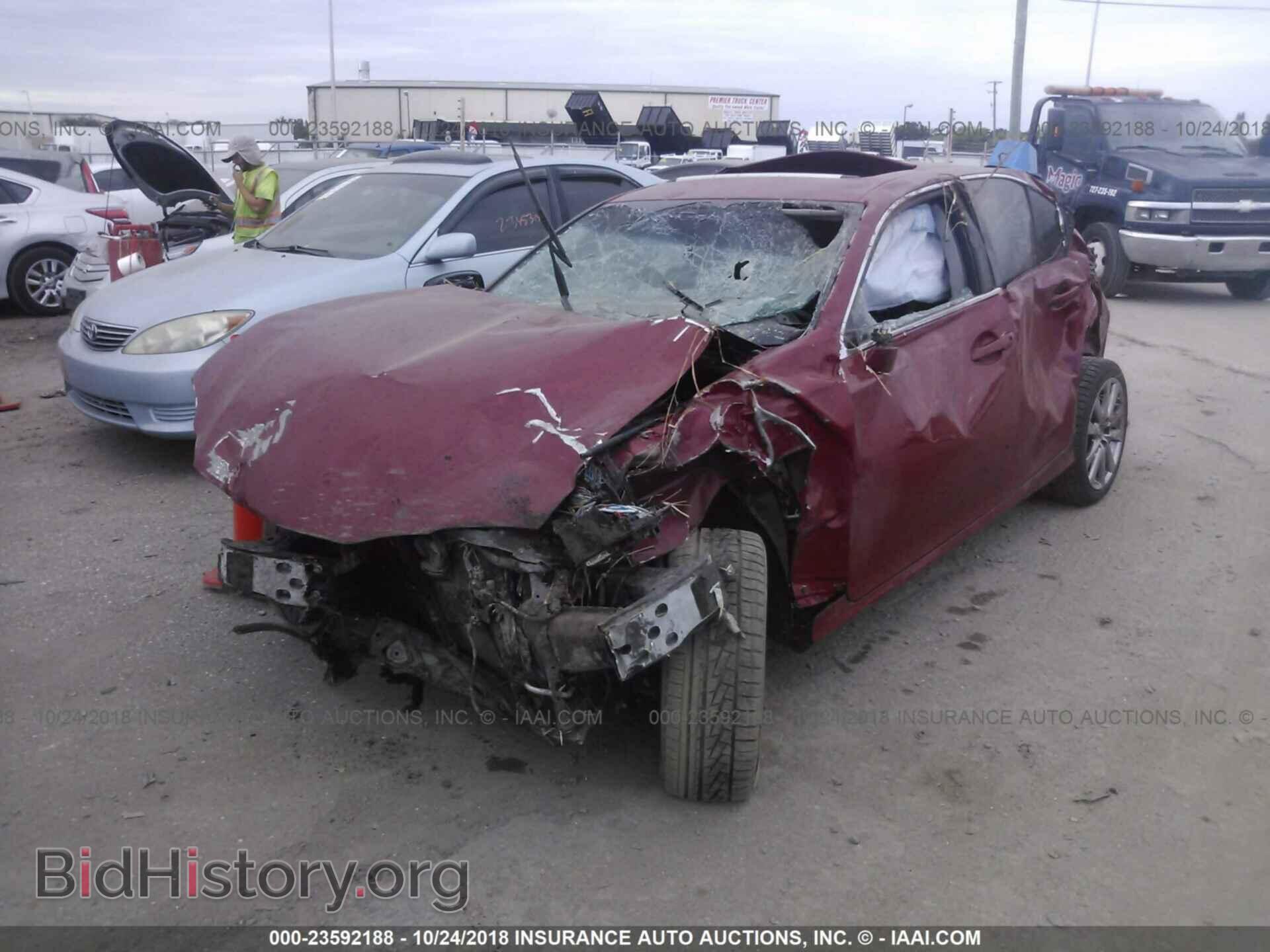 2015 LEXUS GS - VIN: JTHBE1BL7FA011392 - Photo 2