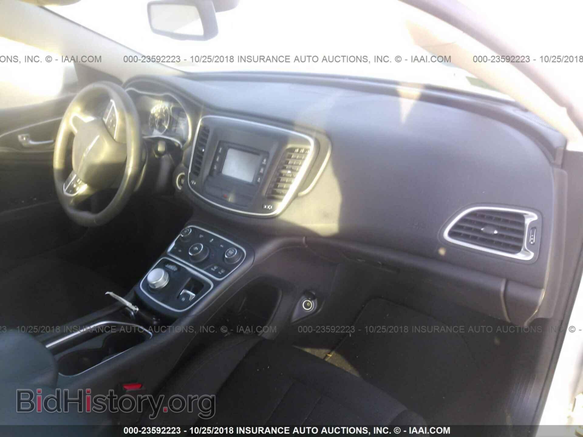2015 Chrysler 200 - VIN: 1C3CCCAB8FN546003 - Фото 5
