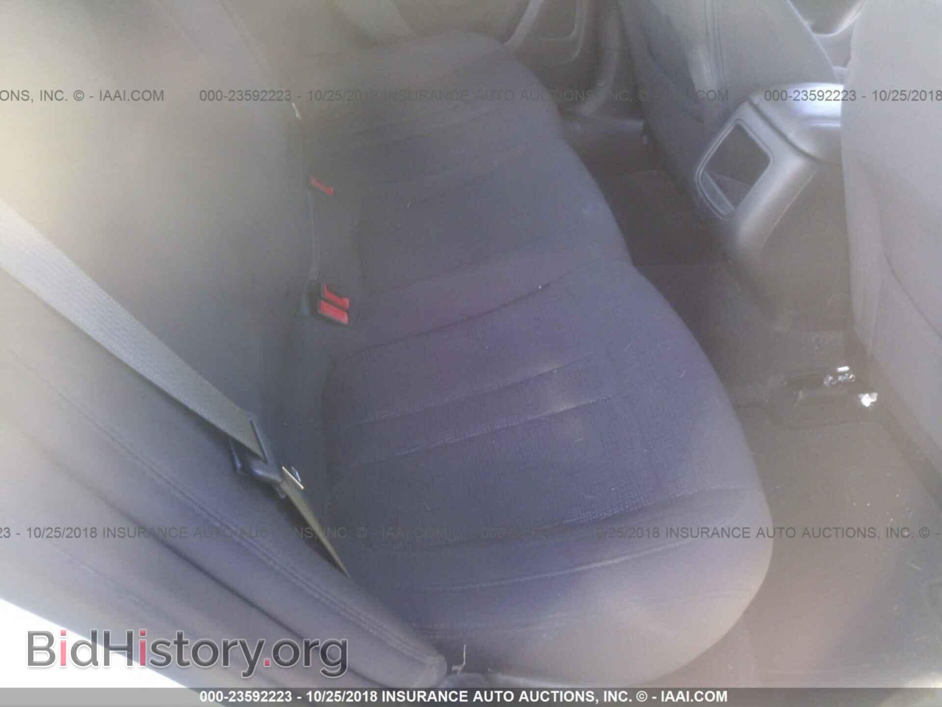 2015 Chrysler 200 - VIN: 1C3CCCAB8FN546003 - Фото 8