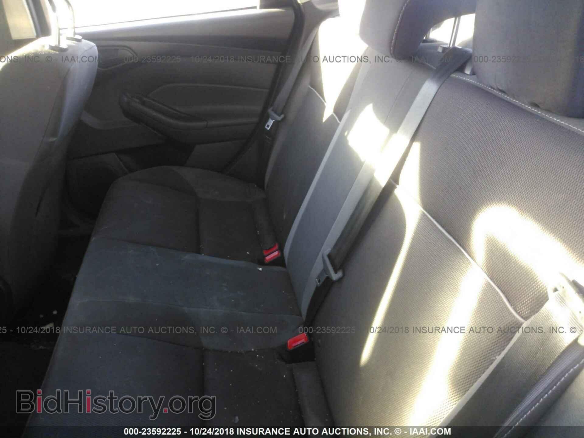 2012 Ford Focus - VIN: 1FAHP3F24CL381501 - Photo 8