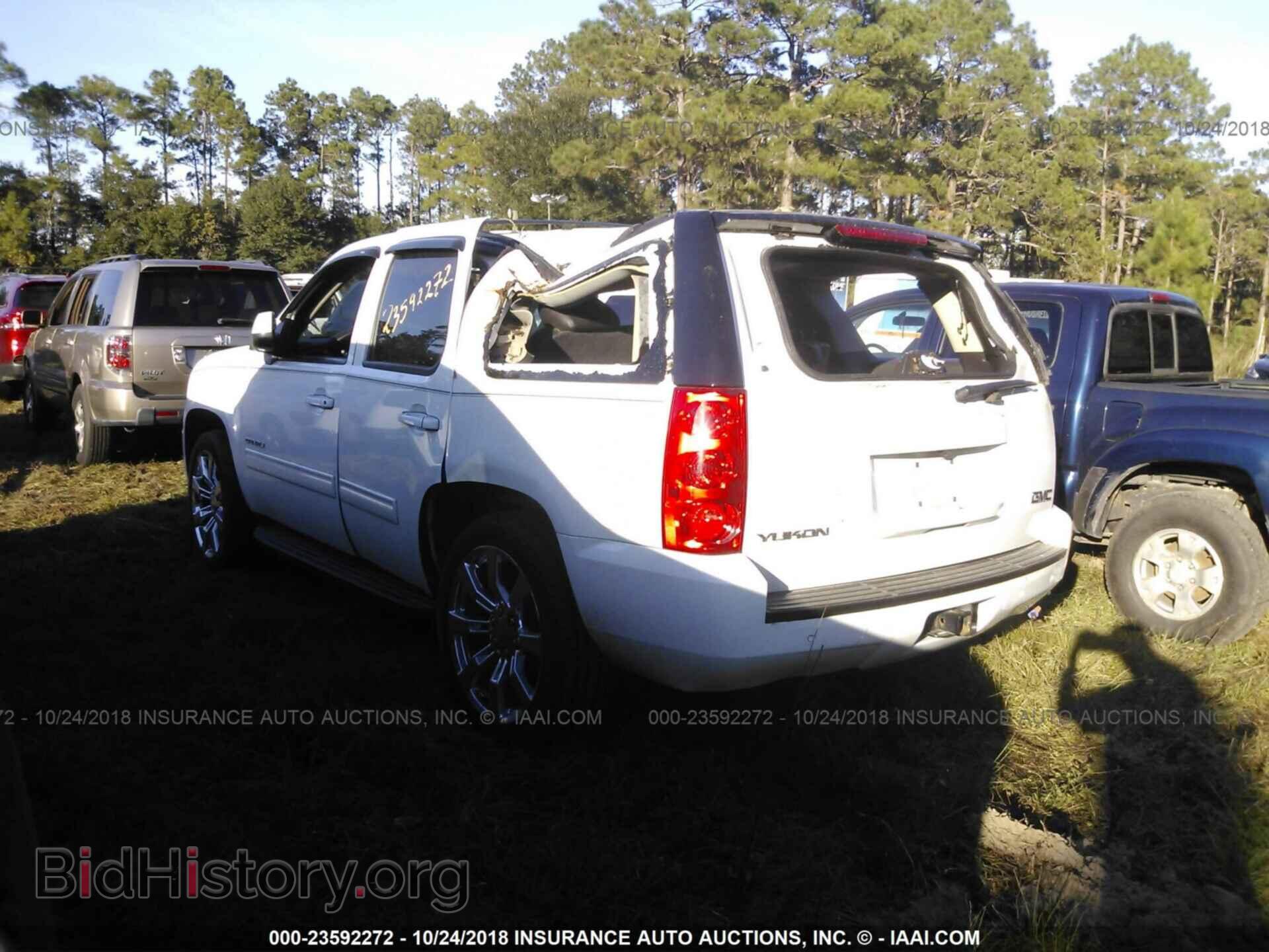 2011 Gmc Yukon - VIN: 1GKS2CE06BR317958 - Фото 3