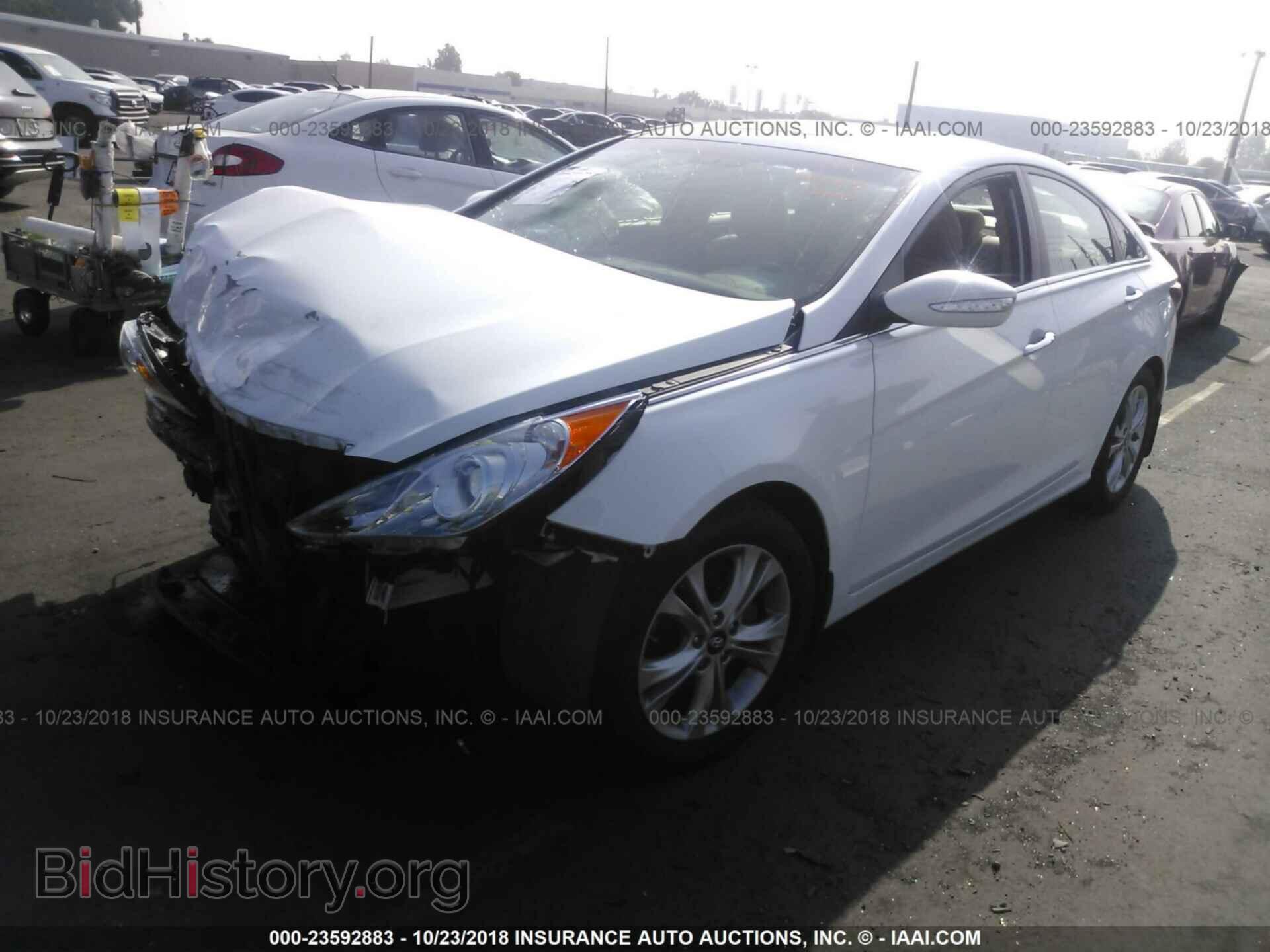 2012 Hyundai Sonata - VIN: 5NPEC4AC4CH429811 - Фото 2