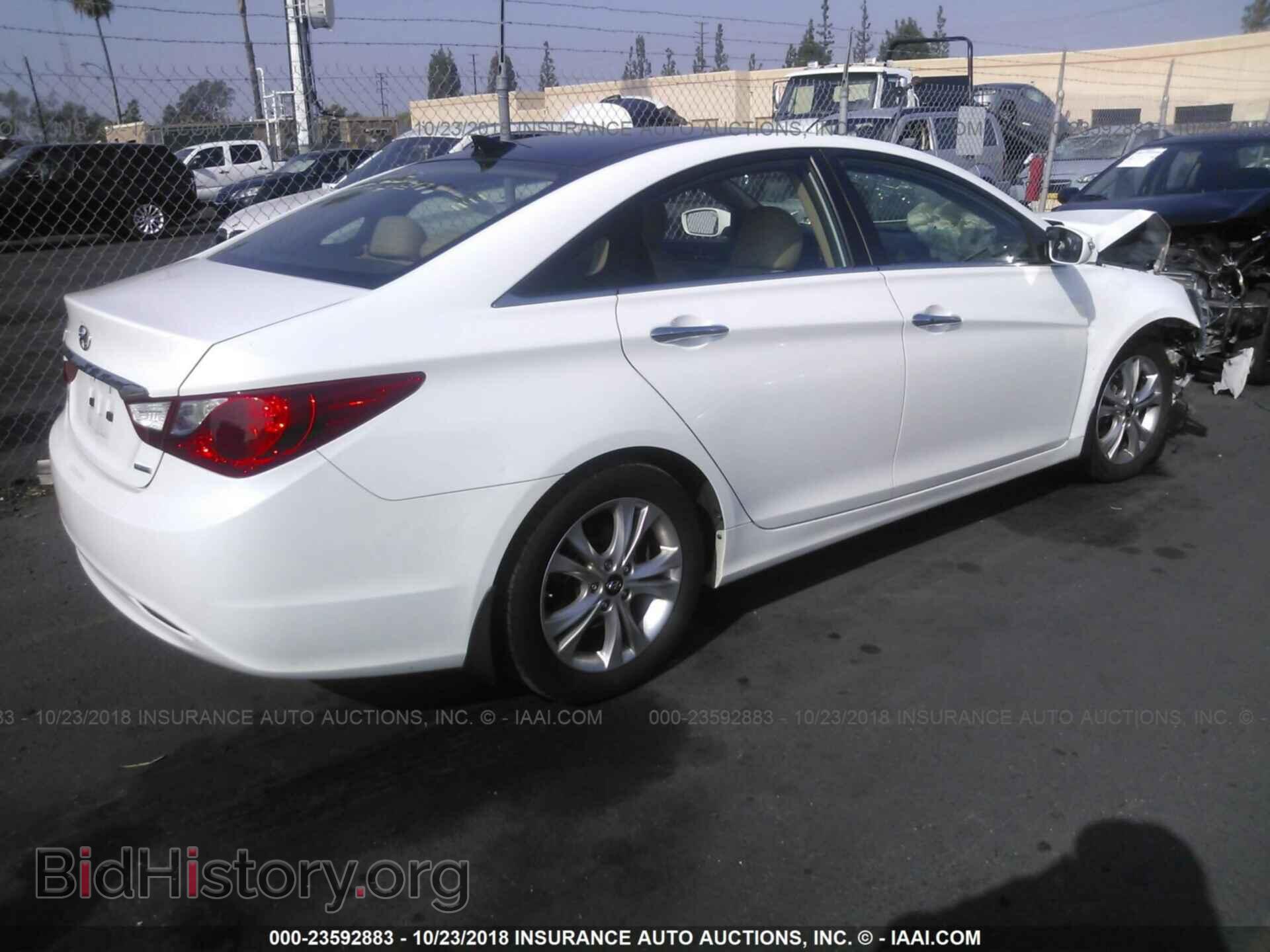 2012 Hyundai Sonata - VIN: 5NPEC4AC4CH429811 - Фото 4