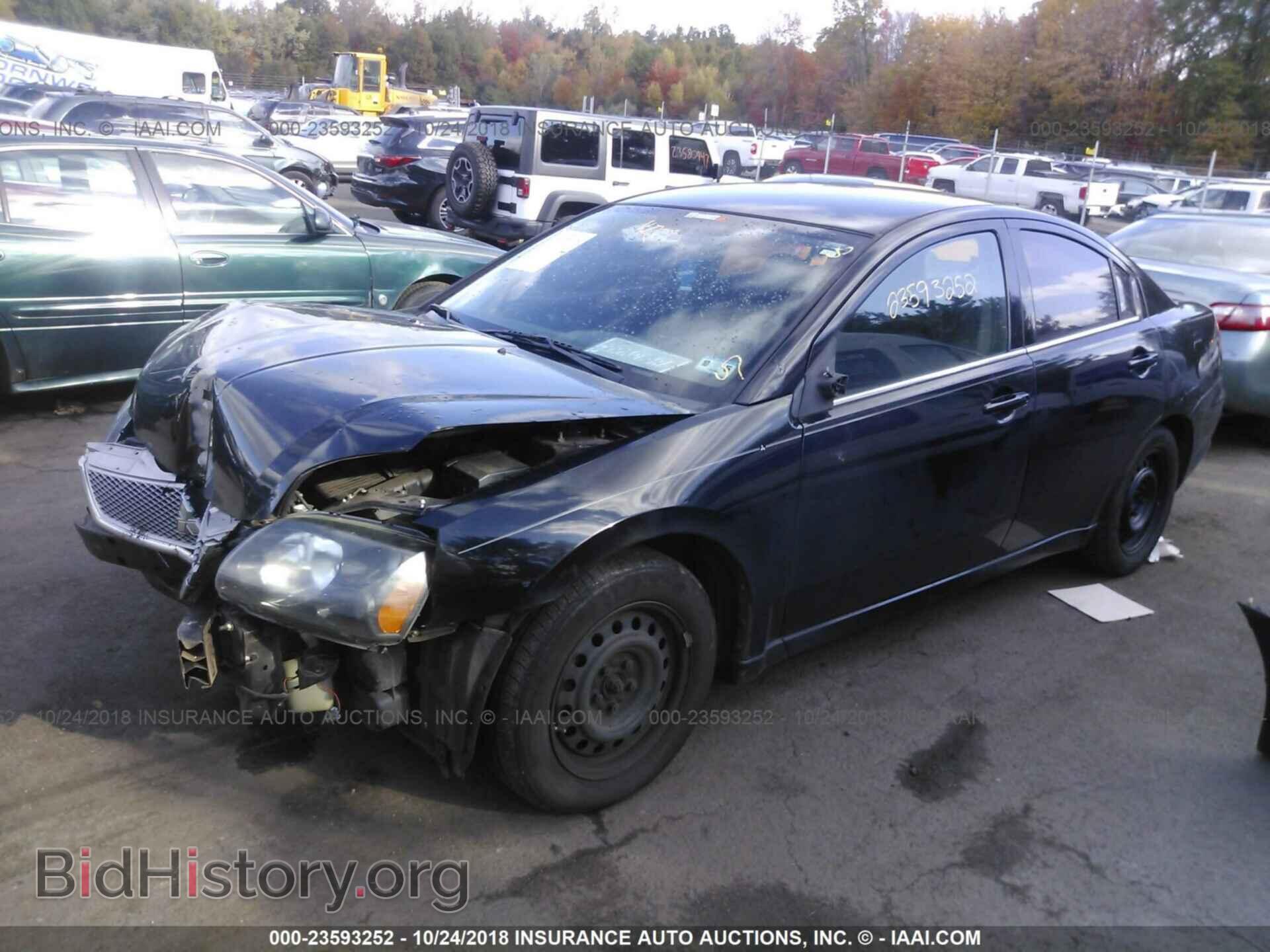 2011 Mitsubishi Galant - VIN: 4A32B3FFXBE016242 - Фото 2