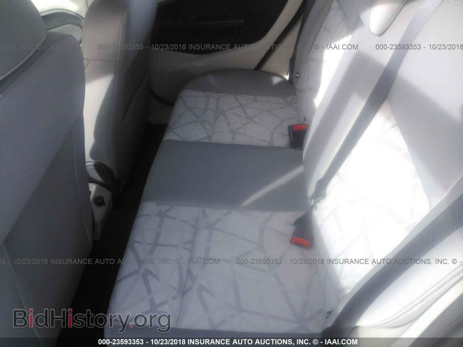 2012 Ford Fiesta - VIN: 3FADP4EJ6CM139871 - Photo 8