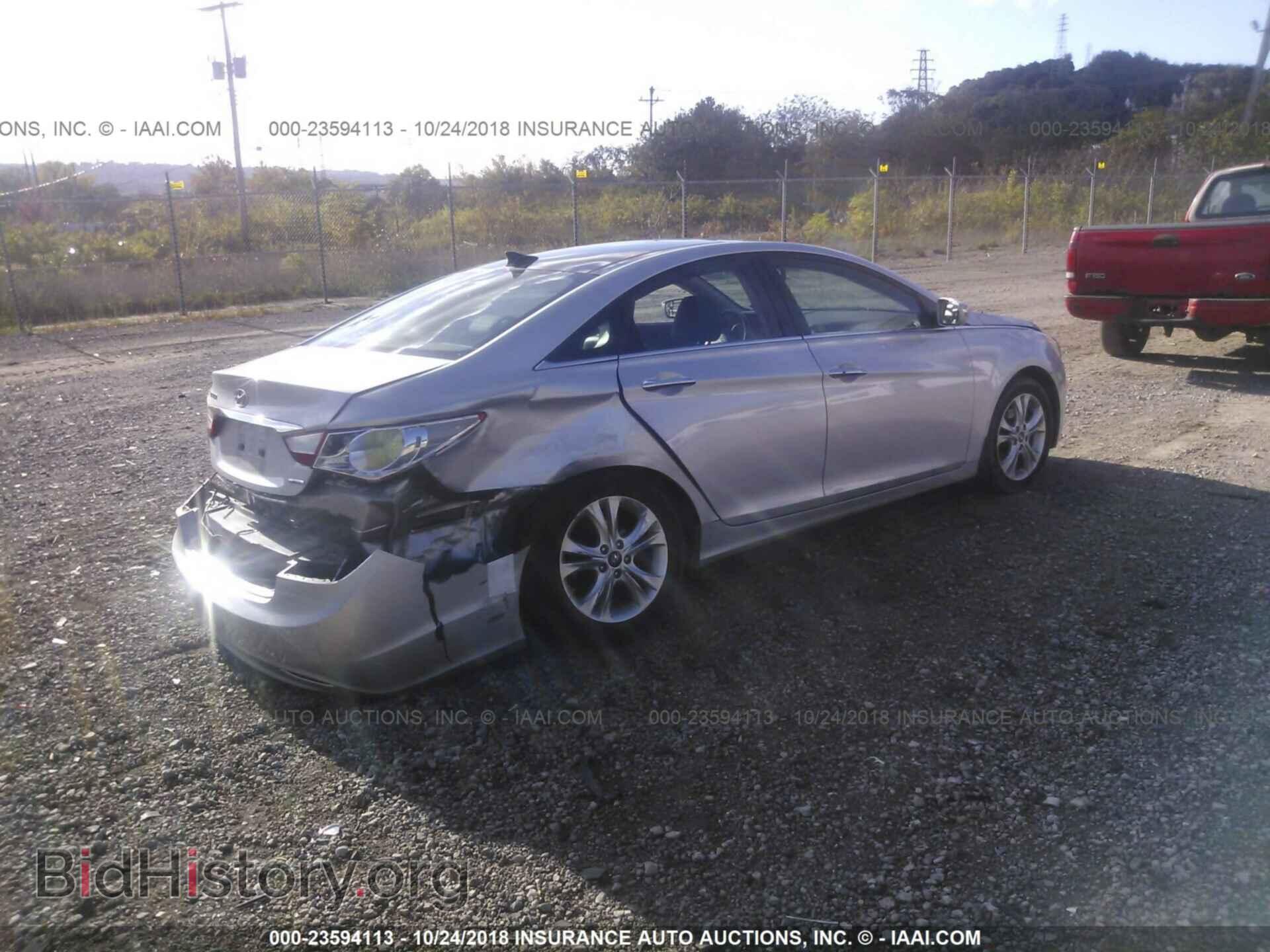 2012 Hyundai Sonata - VIN: 5NPEC4AC6CH373290 - Фото 4