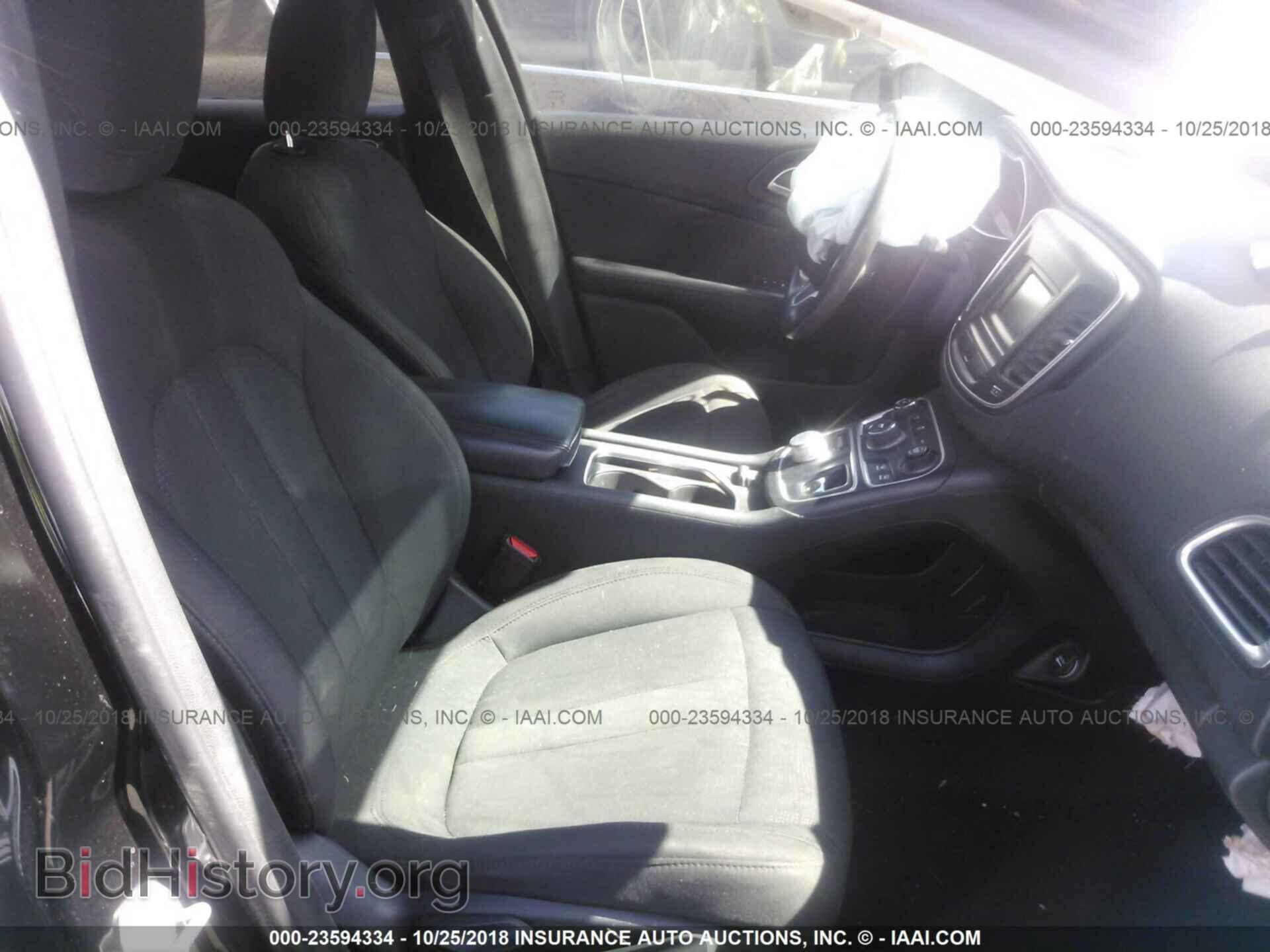 2015 Chrysler 200 - VIN: 1C3CCCAB2FN599487 - Photo 5