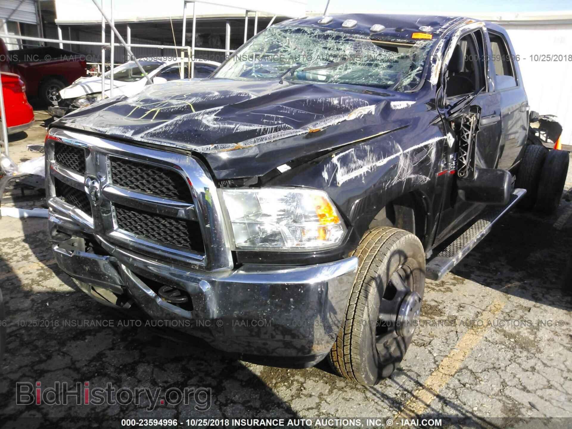 2017 RAM 3500 - VIN: 3C63RRGL2HG723743 - Фото 2