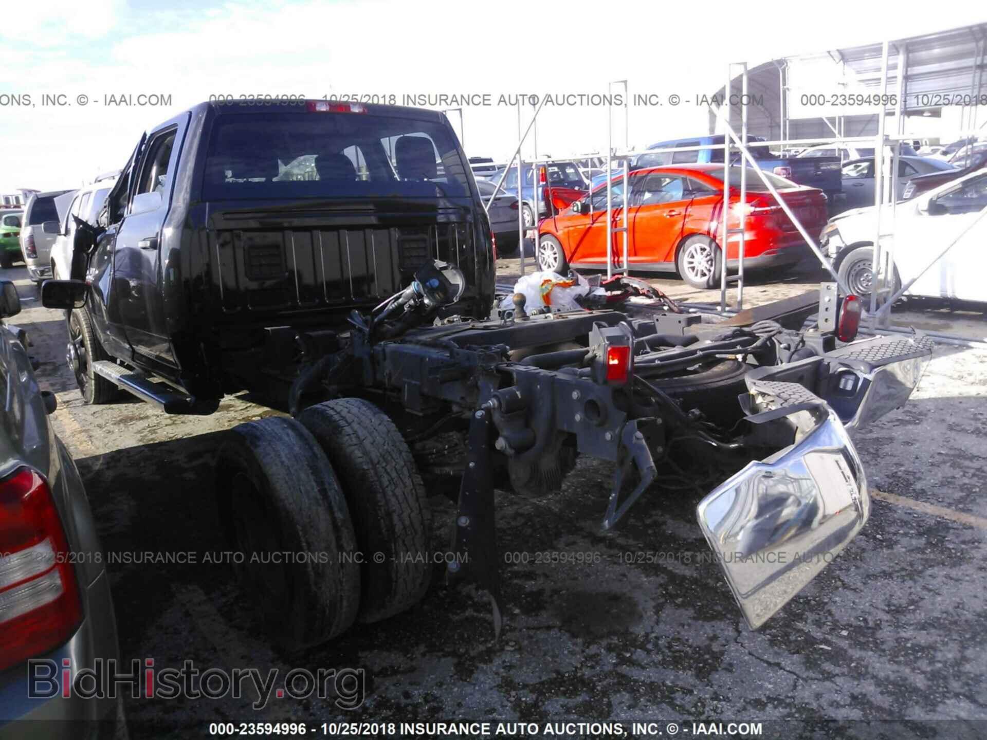 2017 RAM 3500 - VIN: 3C63RRGL2HG723743 - Фото 3
