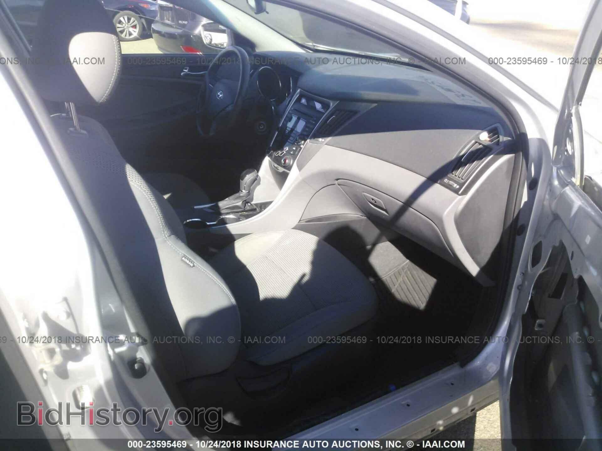 2012 Hyundai Sonata - VIN: 5NPEB4AC9CH409184 - Фото 5