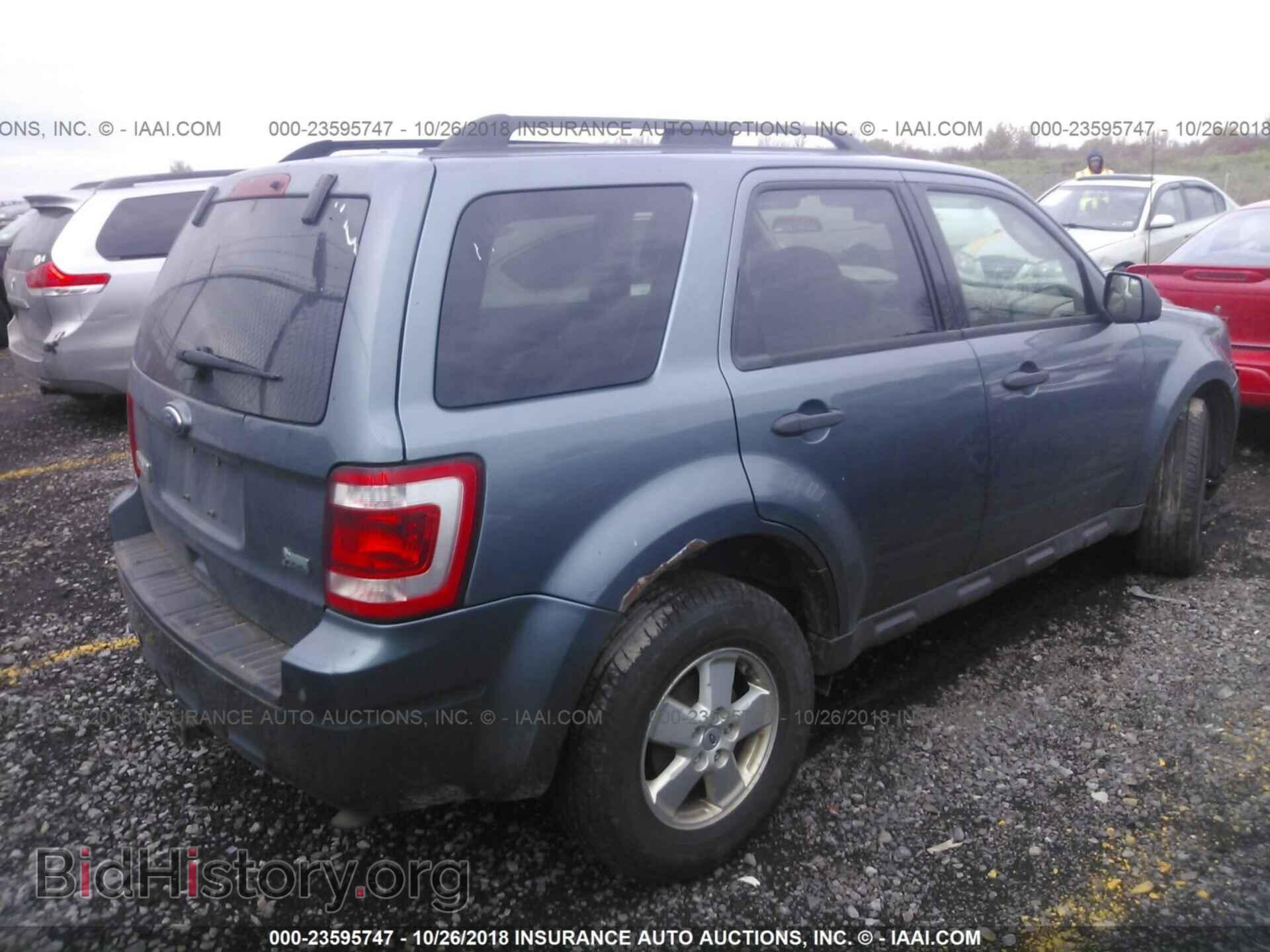 2011 Ford Escape - VIN: 1FMCU9DG8BKA39211 - Фото 4