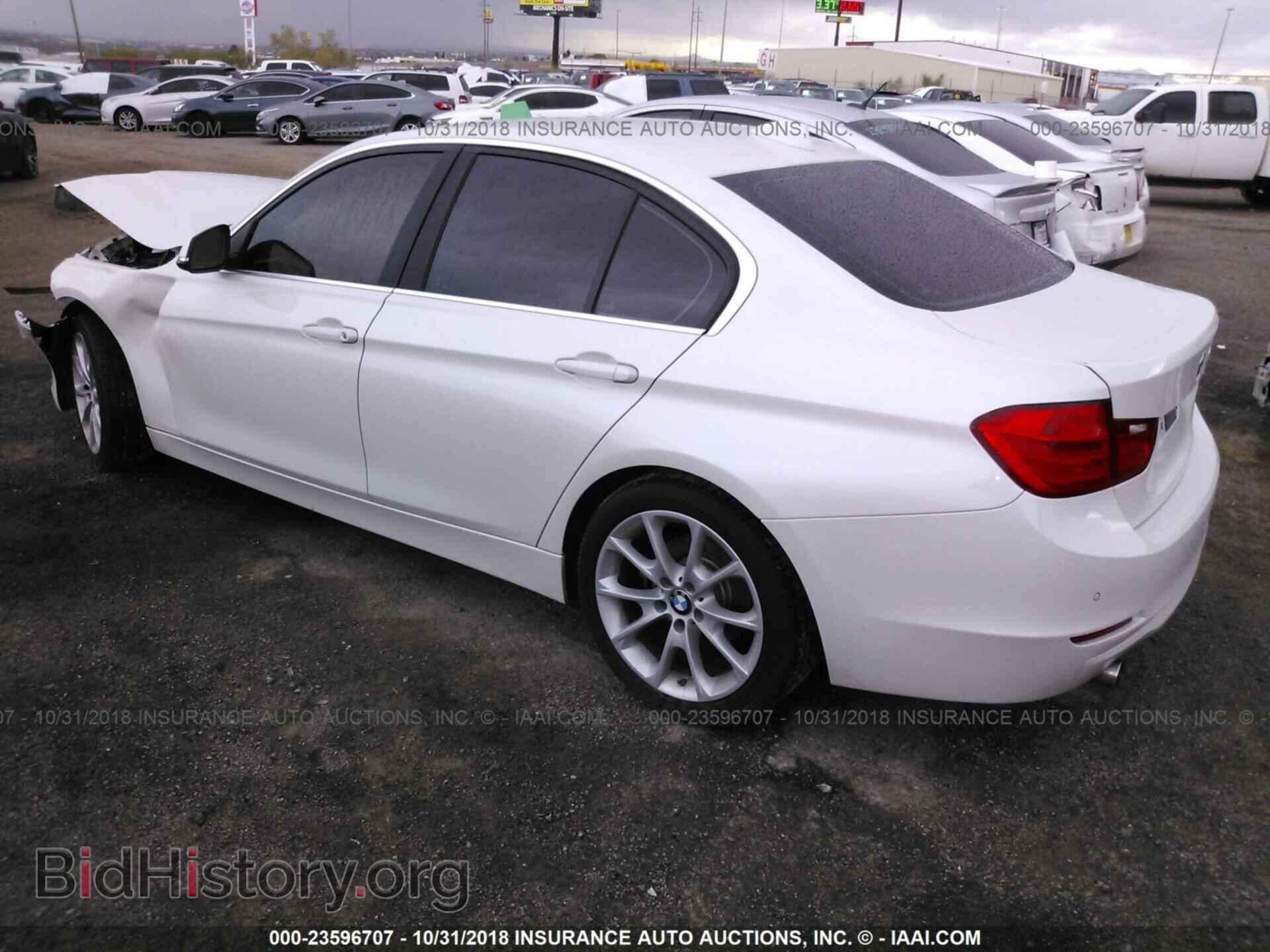 2015 BMW 320 - VIN: WBA3B1C52FK138850 - Photo 3