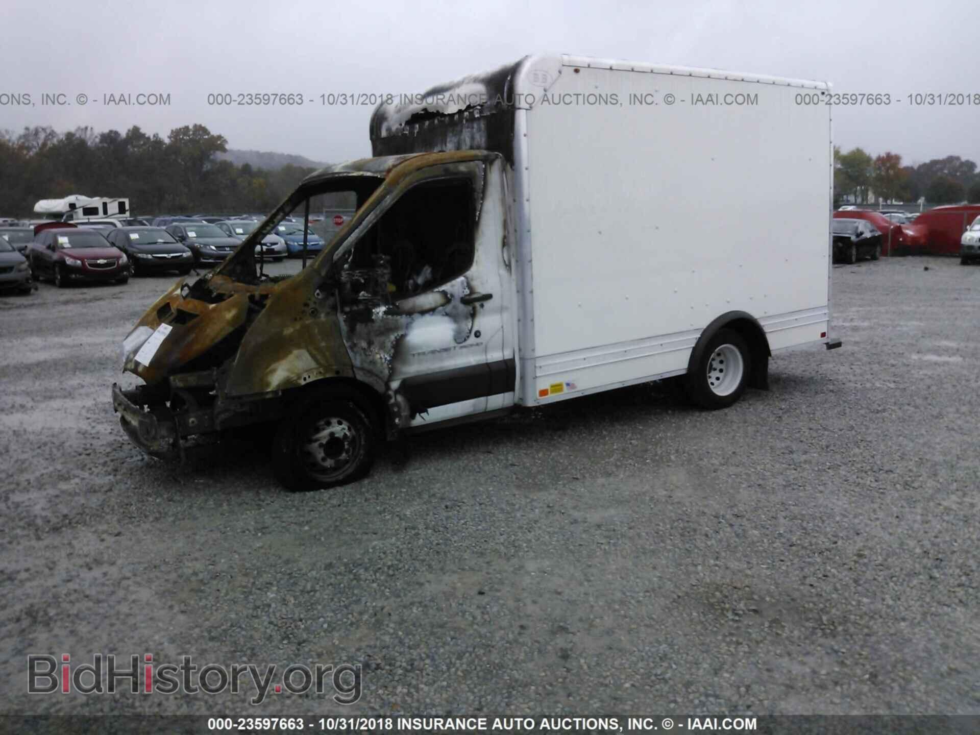 2016 Ford Transit - VIN: 1FDSF6PM5GKB33317 - Фото 2