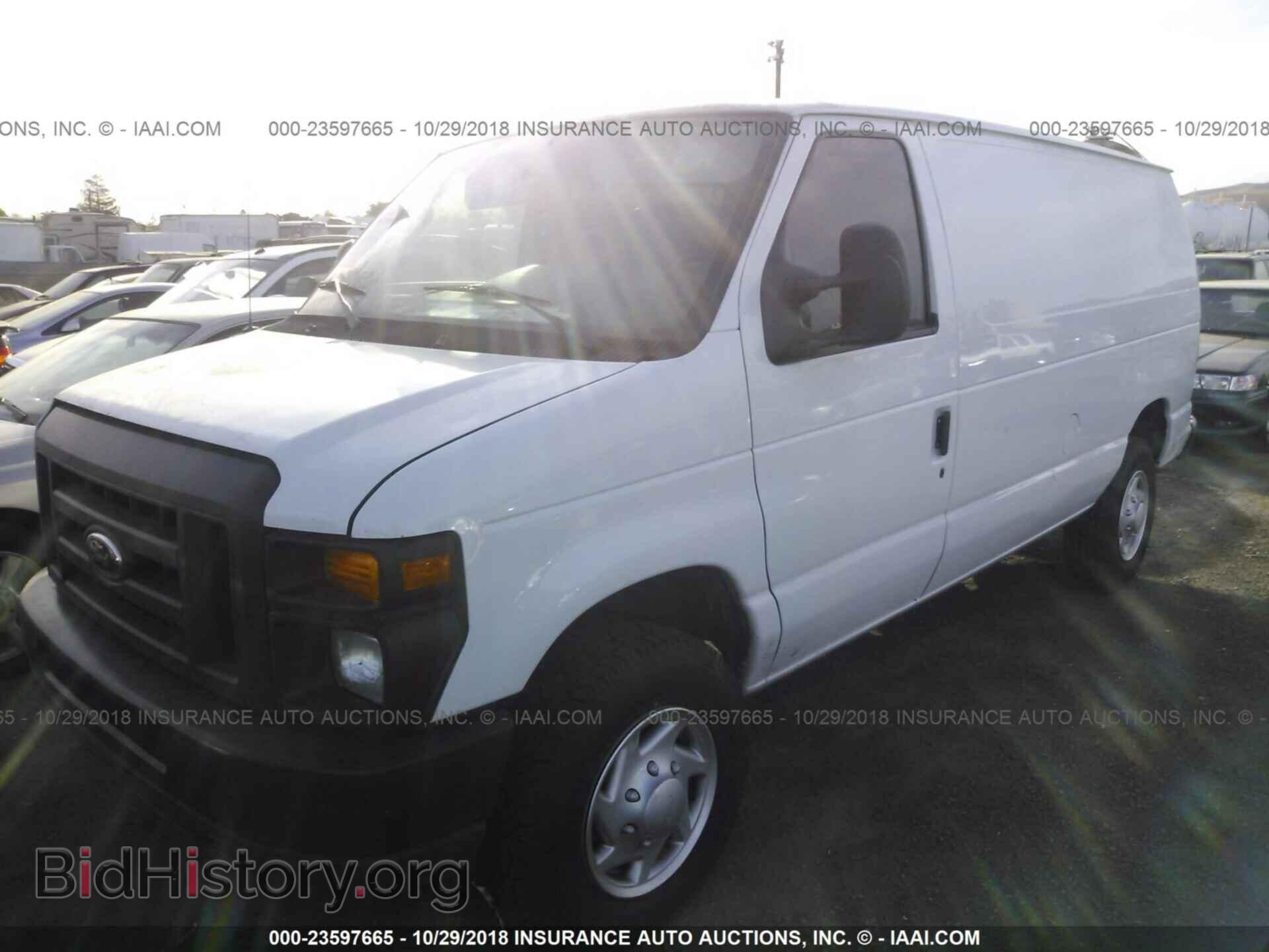 2014 Ford Econoline - VIN: 1FTSE3EL5EDA82290 - Photo 2