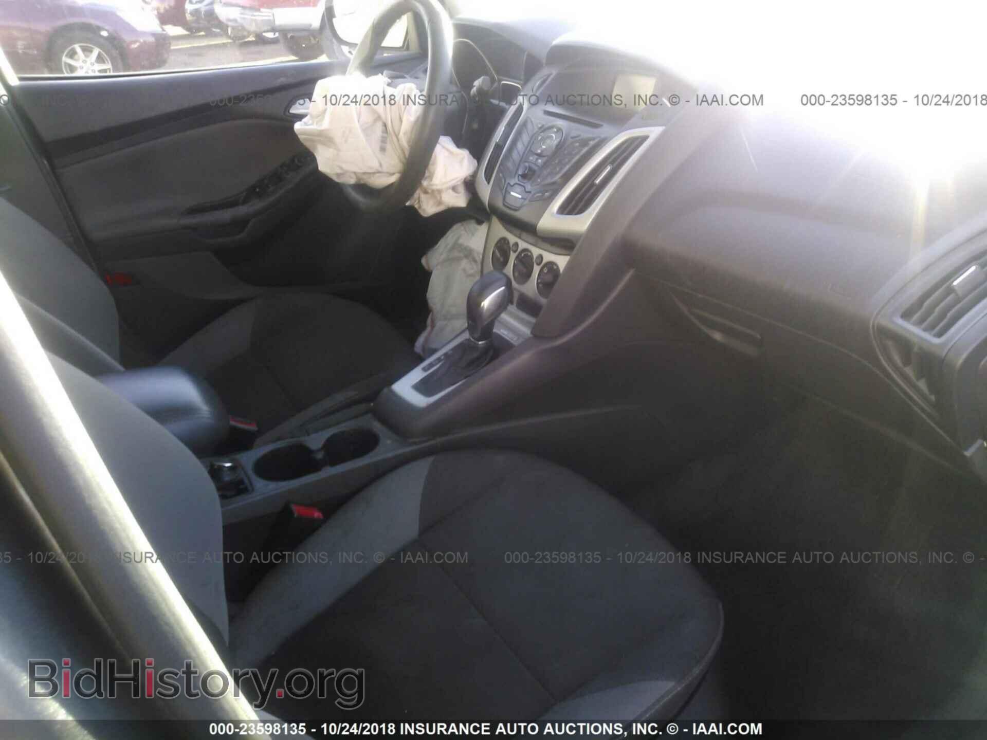 2014 Ford Focus - VIN: 1FADP3F21EL156678 - Photo 5