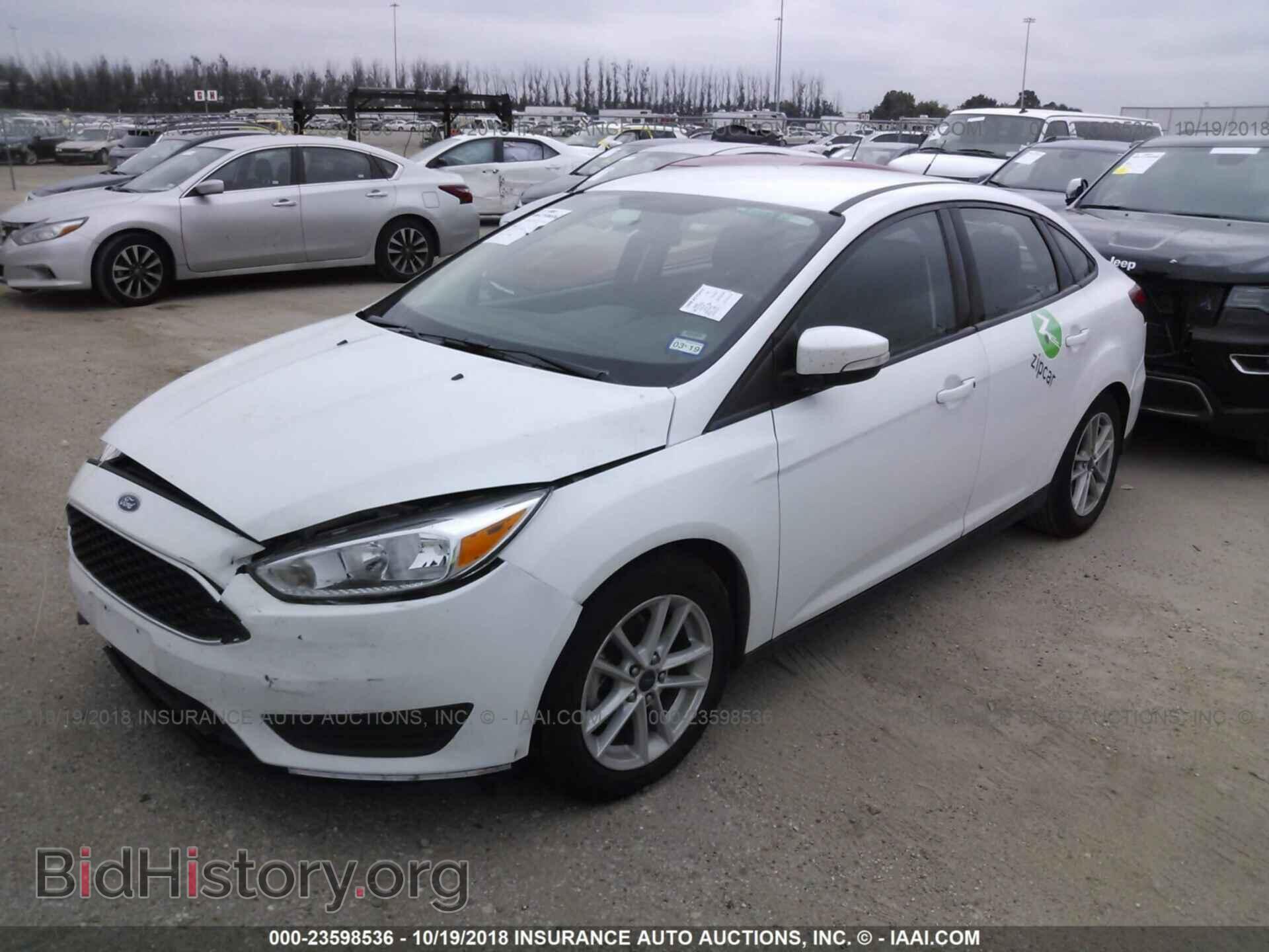 2017 Ford Focus - VIN: 1FADP3F23HL249626 - Photo 2
