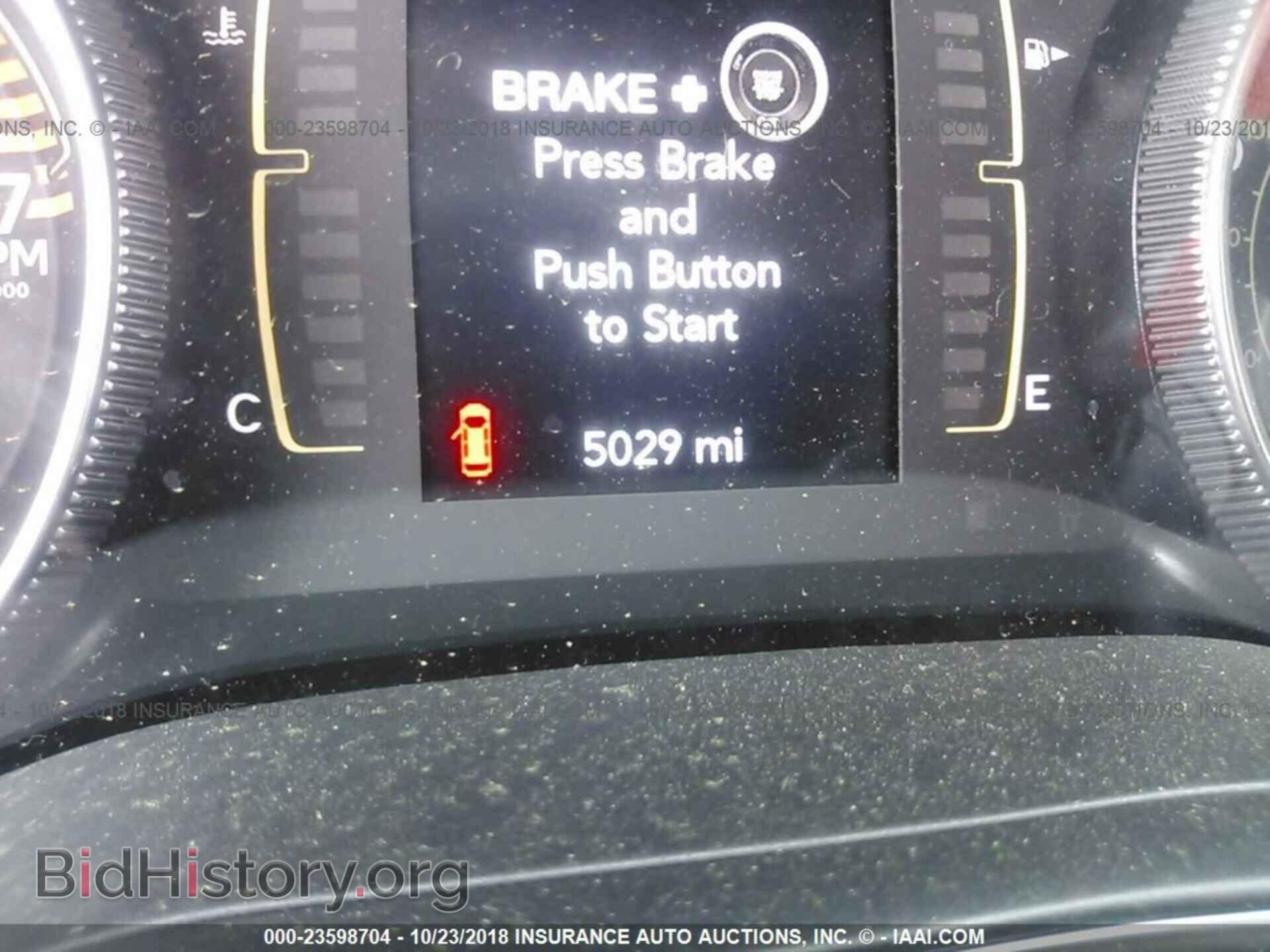 2019 Jeep Cherokee - VIN: 1C4PJLLB3KD202286 - Photo 7