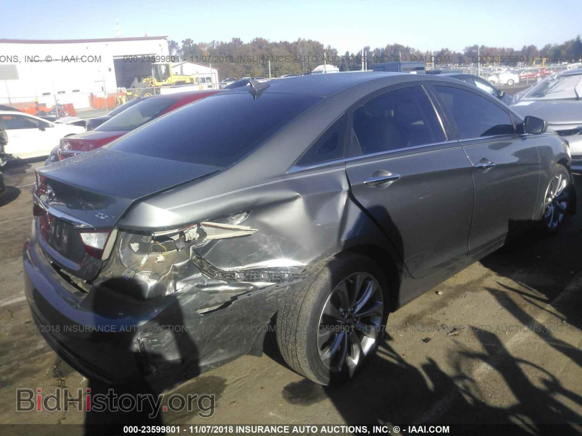 2012 Hyundai Sonata - VIN: 5NPEC4AB1CH463549 - Фото 4