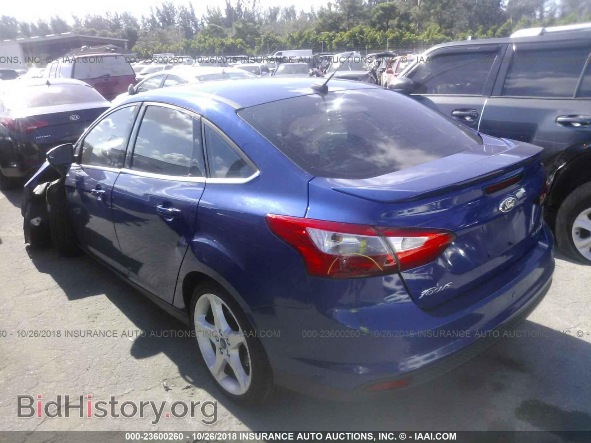 2012 Ford Focus - VIN: 1FAHP3J24CL241441 - Photo 3