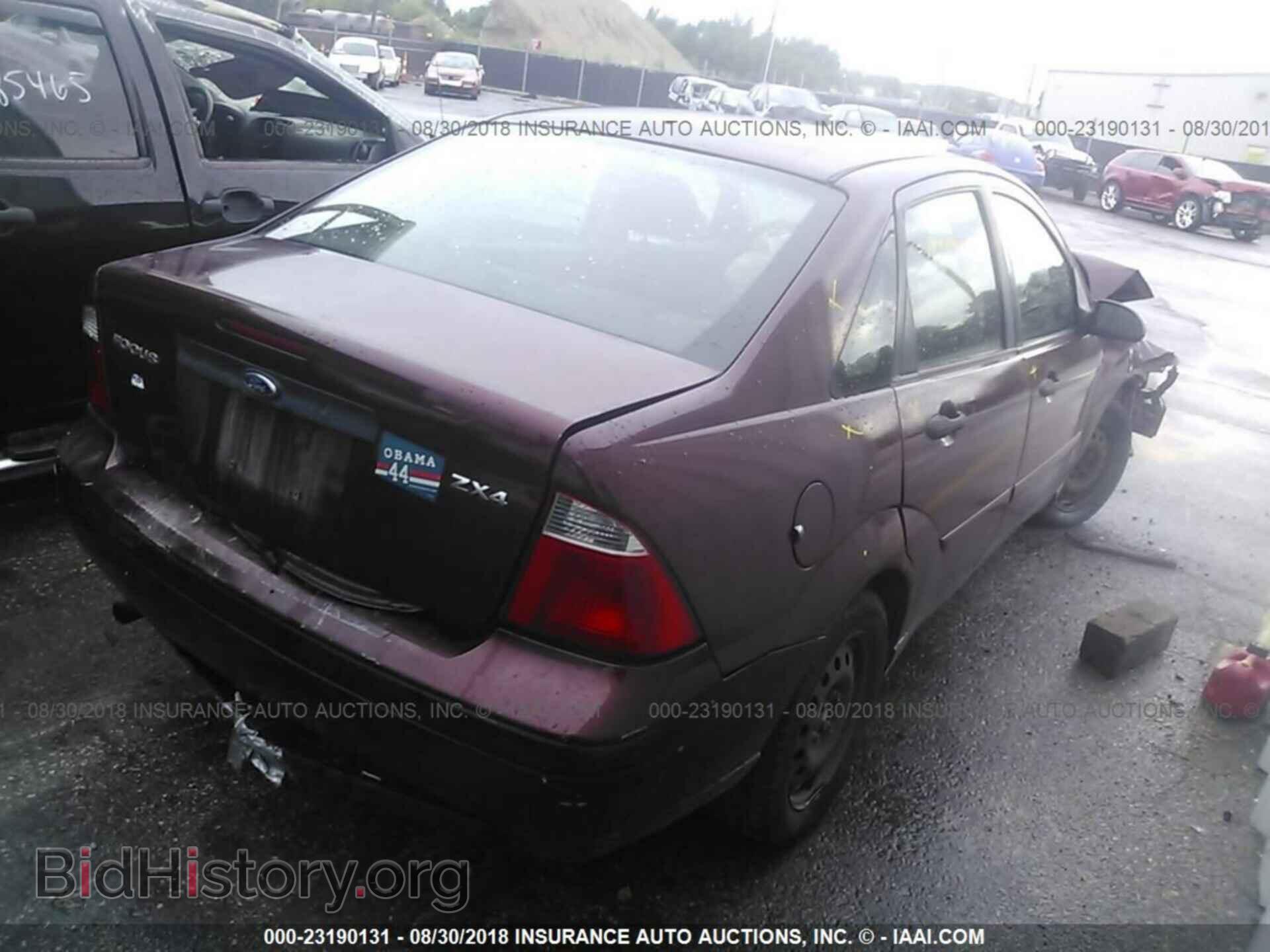 2006 FORD FOCUS - VIN: 1FAFP34N16W120804 - Фото 4