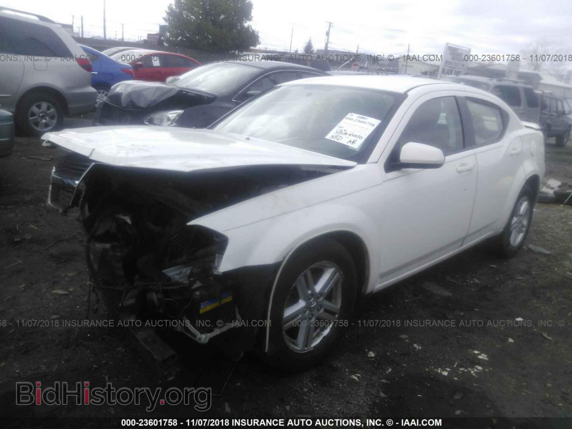 2010 DODGE AVENGER - VIN: 1B3CC5FB4AN230415 - Фото 2
